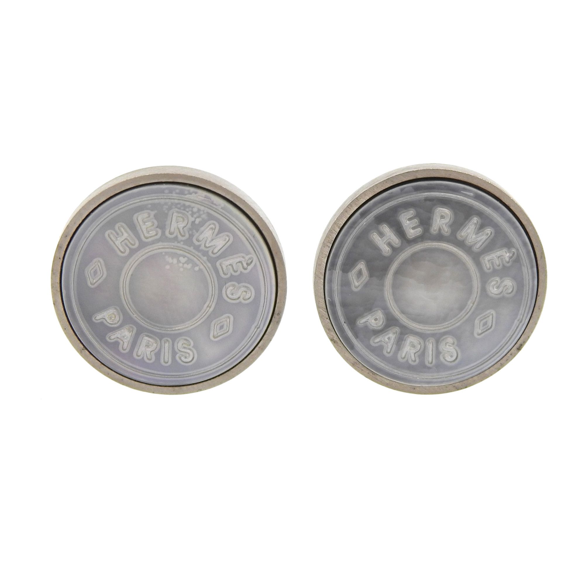 Hermes HERMES BIJOUTERIE FANTAISIE Serie Shell Clip-on Earrings, Silver, for Women, Box Included Size ONE SIZE - 1 Thumbnail