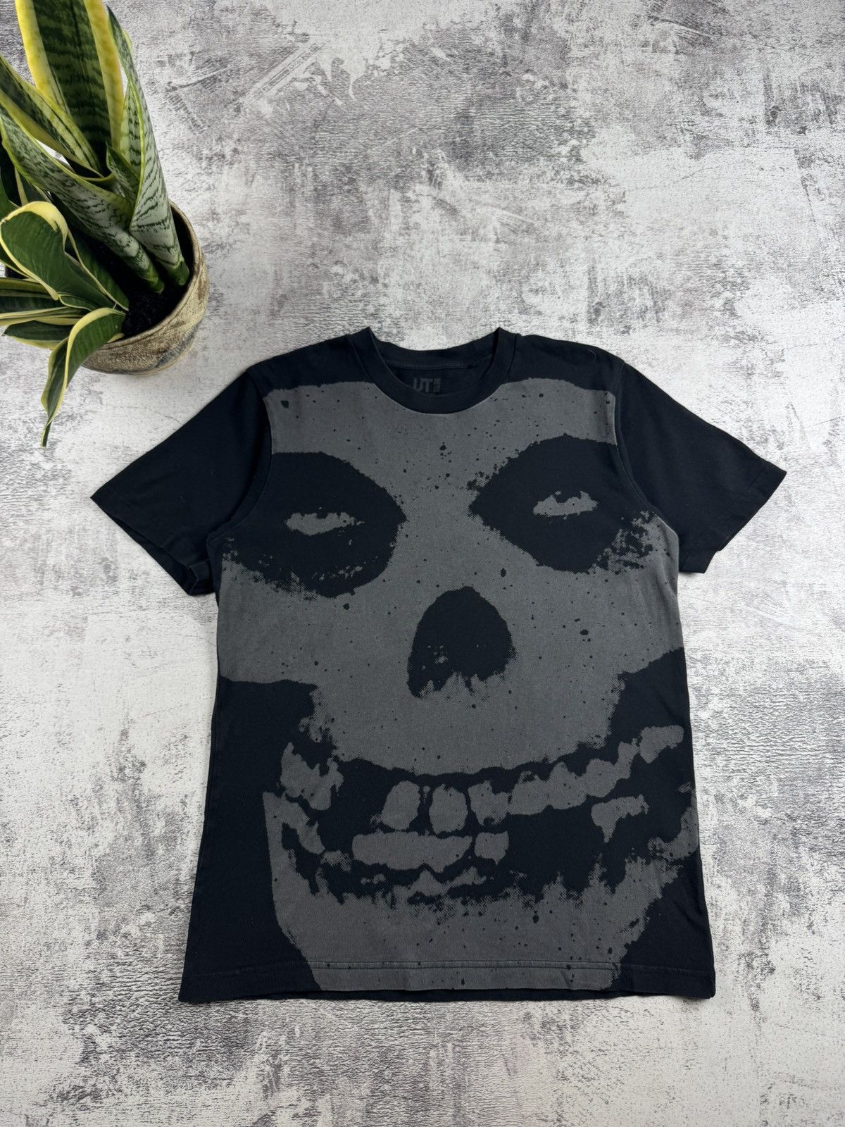 Misfits Misfits X Uniqlo Fiend Skull Band Tour Rock Hip Hop Cotton Jersey T-Shirt Tee Size US M / EU 48-50 / 2 - 5 Thumbnail