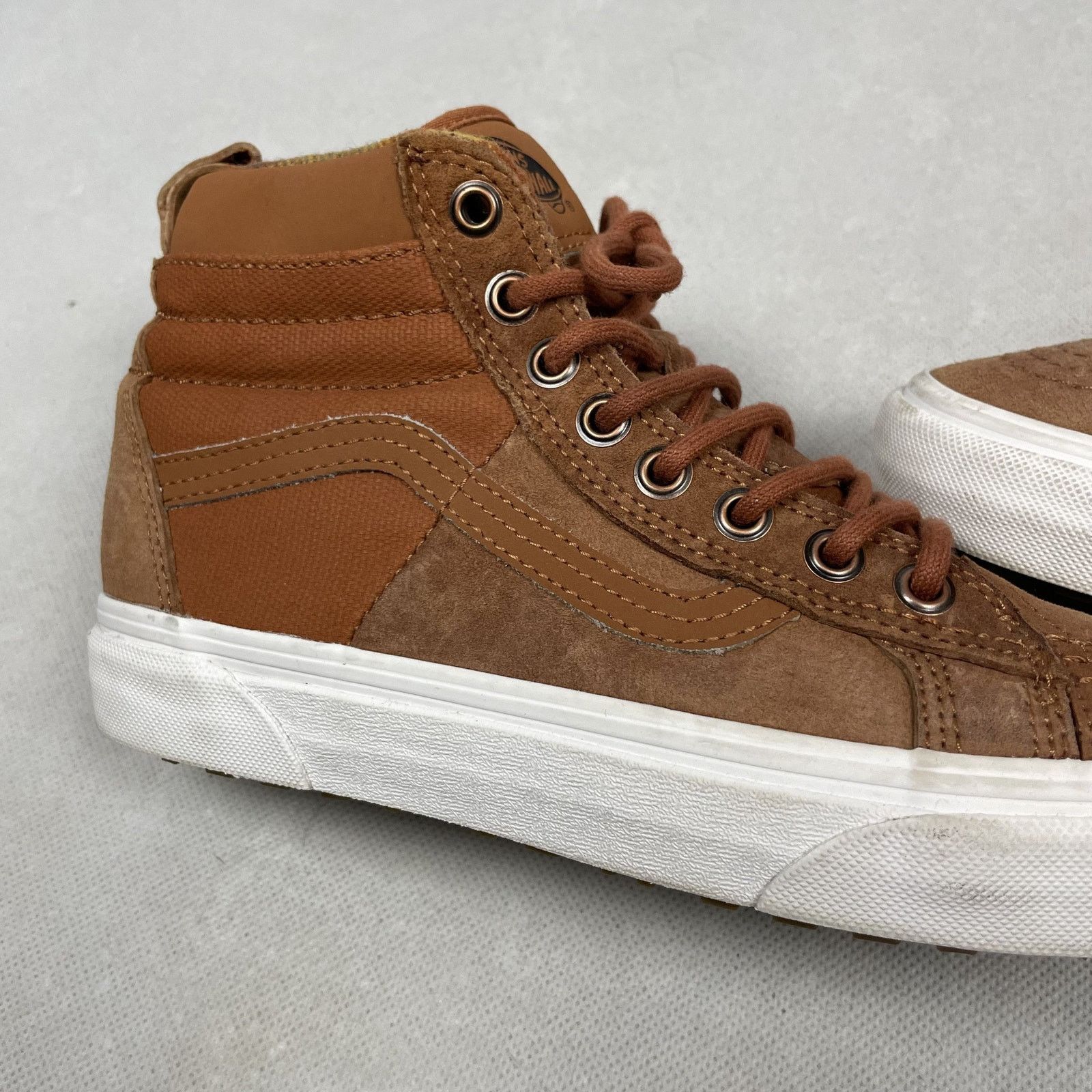 Vans Vans Sk8-Hi MTE Unisex Brown Lace-Up Skate Shoes M5.5/W7 Size US 5.5 / EU 38 - 6 Thumbnail