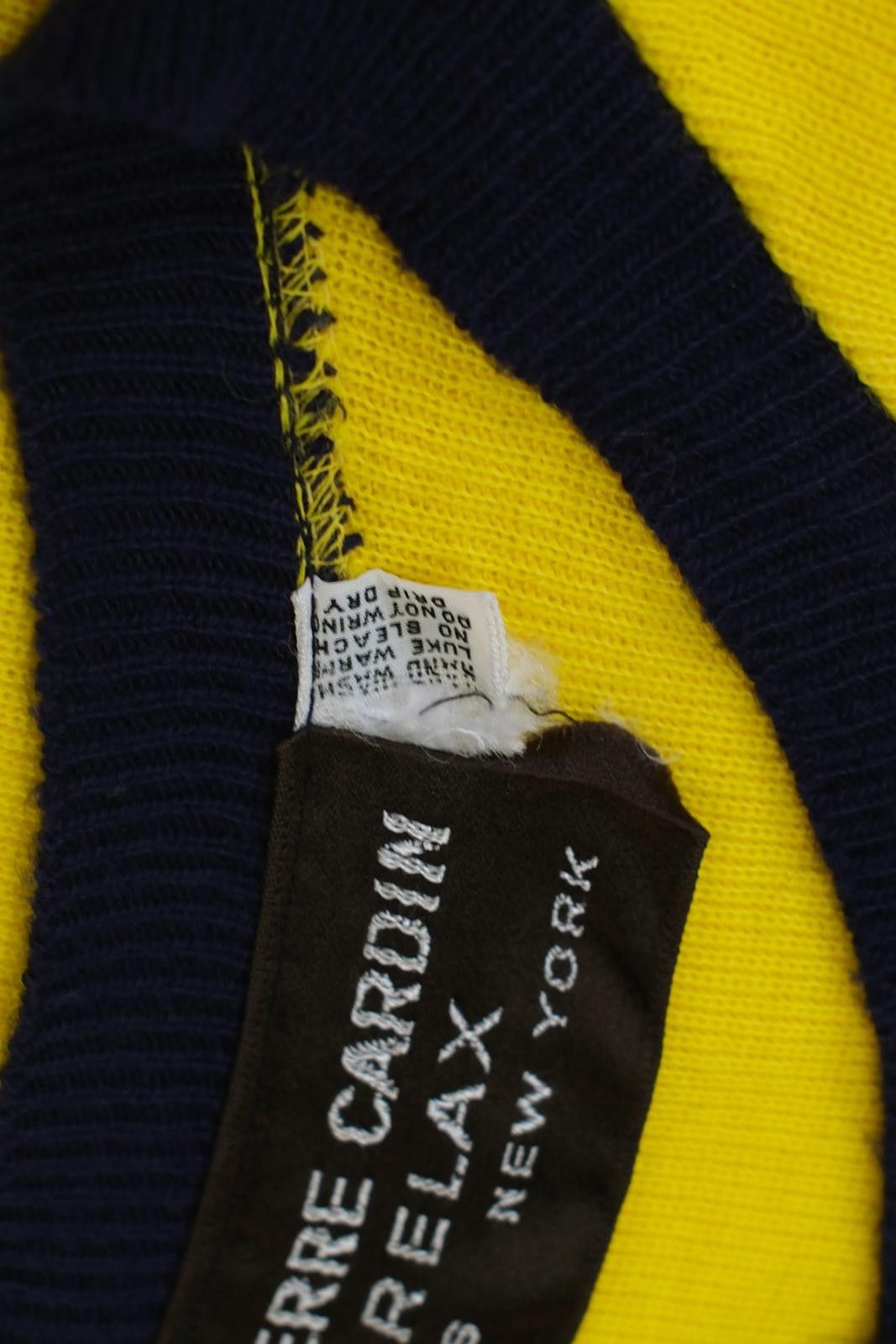 Pierre Cardin 90's Pierre Cardin Patch Logo Vest Size US S / EU 44-46 / 1 - 6 Thumbnail