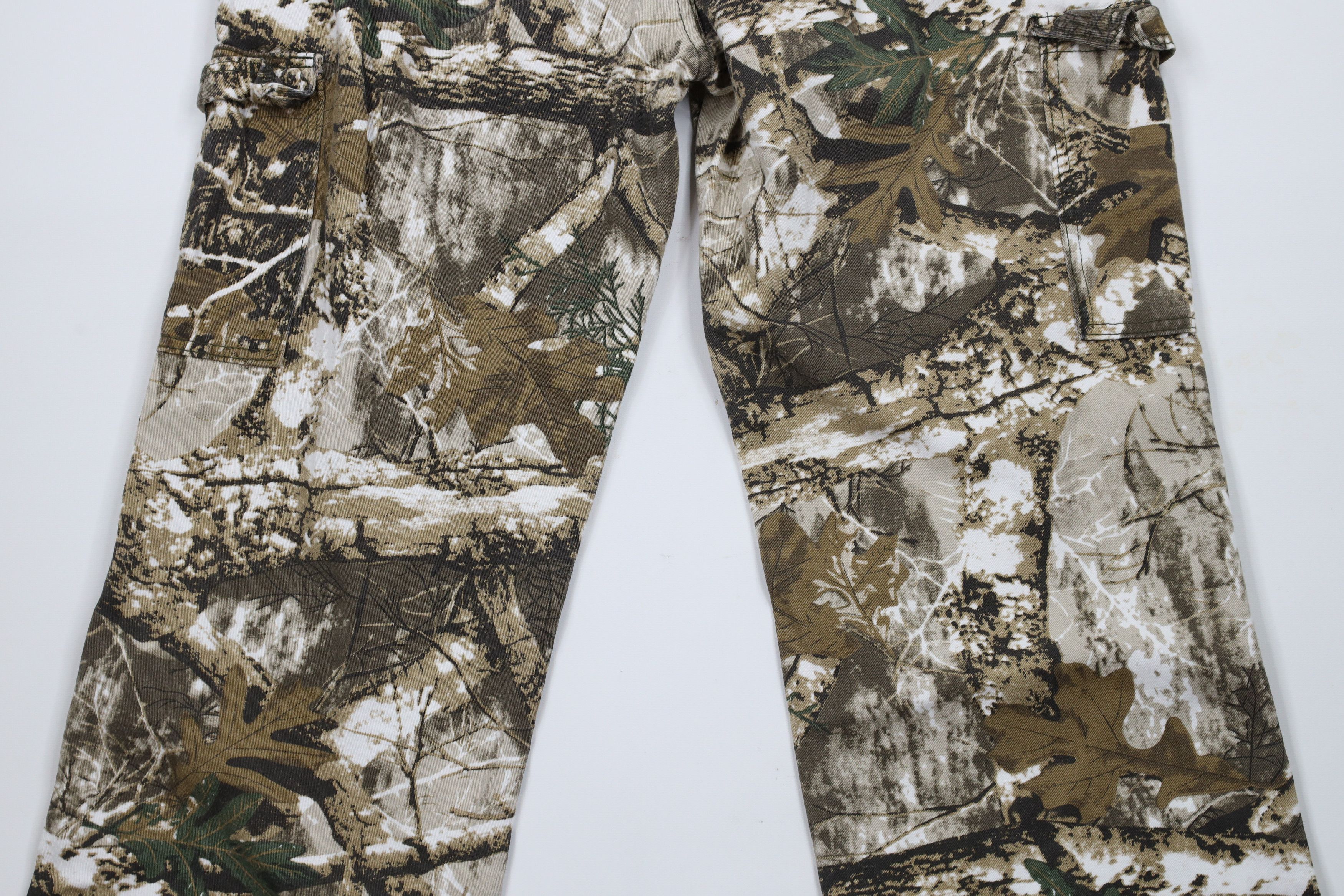 Vintage Vintage 90s Streetwear Faded Camouflage Wide Leg Cargo Pants Size US 34 / EU 50 - 9 Thumbnail