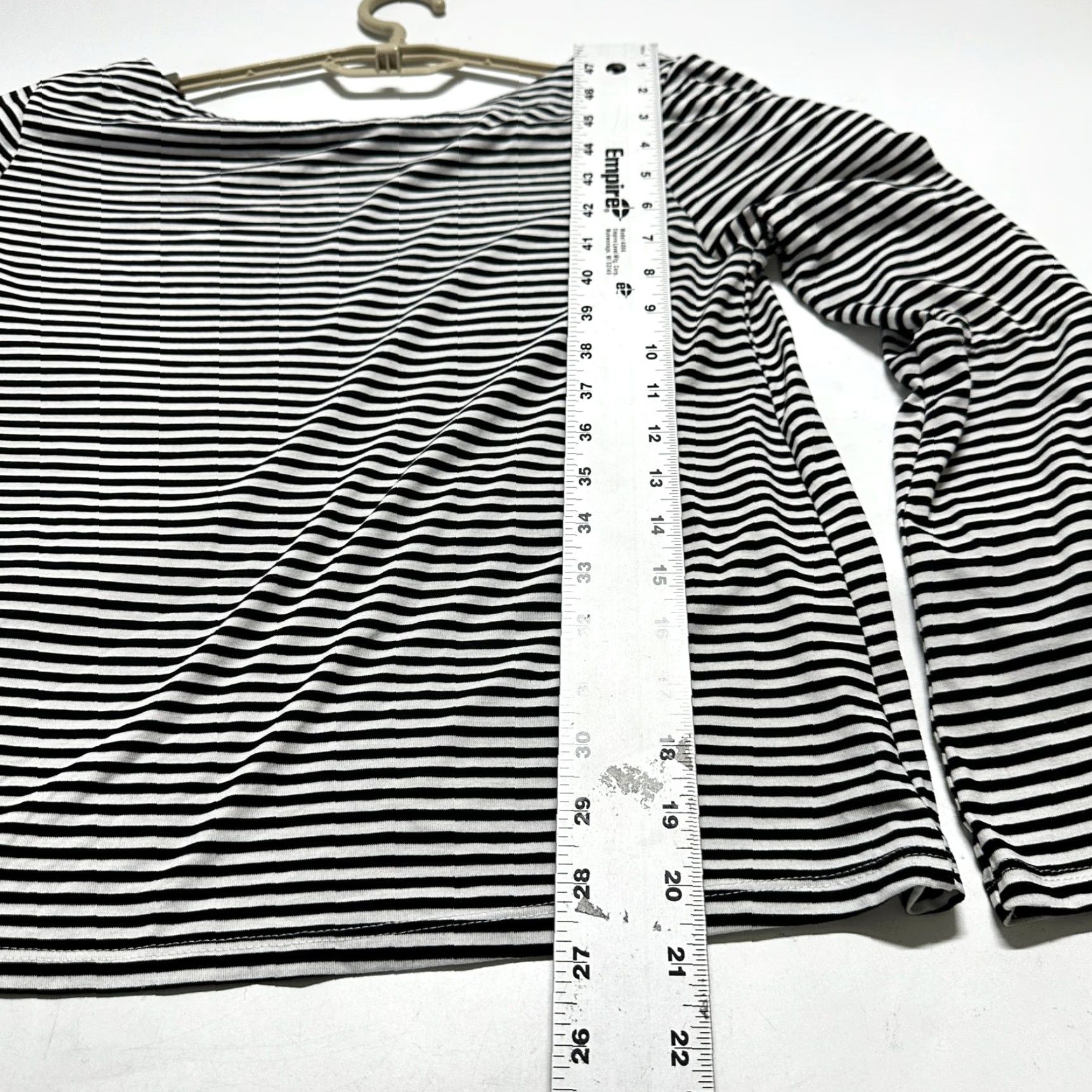 BB Dakota BB Dakota Shirt Women M Black White Striped Bell Sleeve Minimalist Casual Shirt Mens? Size M / US 6-8 / IT 42-44 - 5 Thumbnail