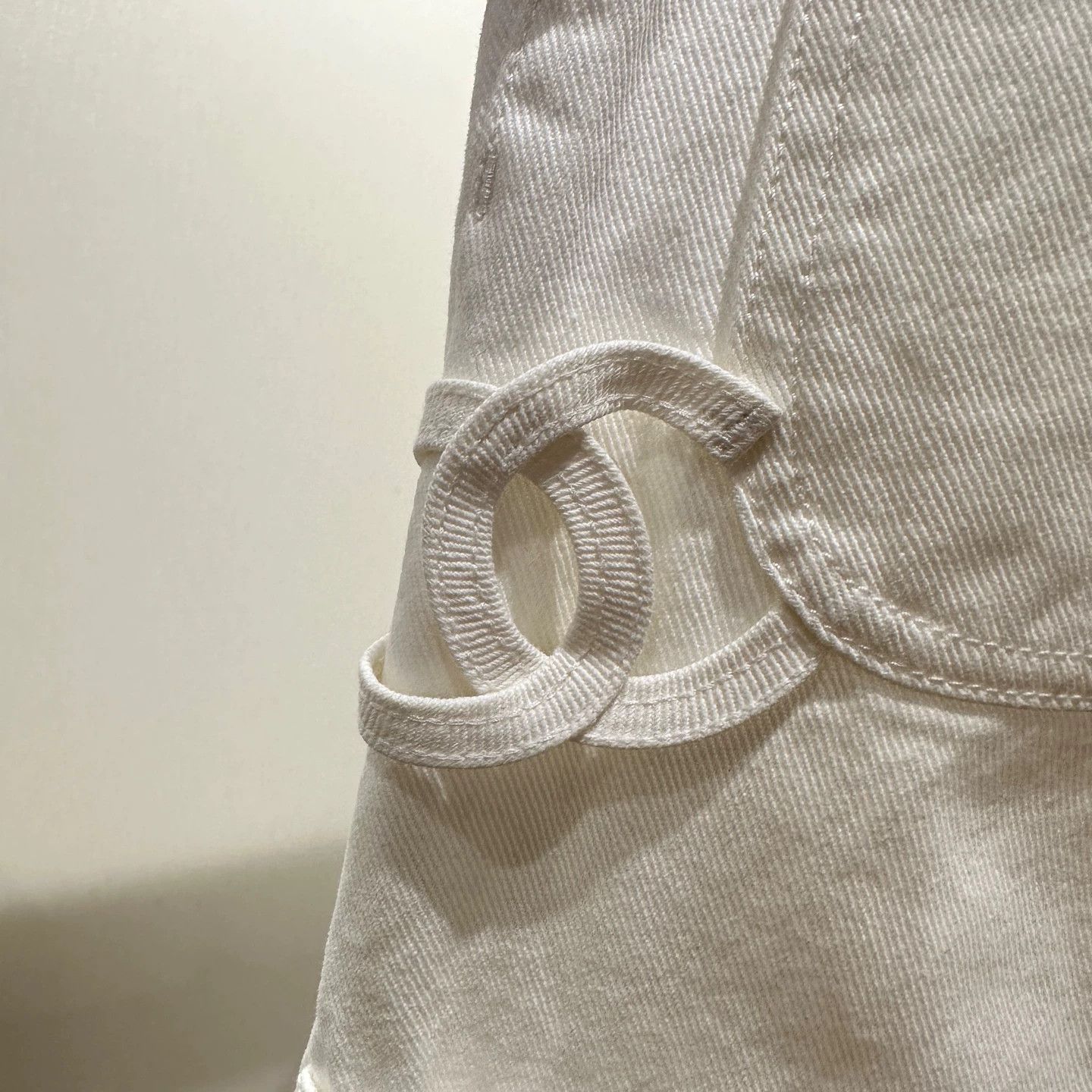 Chanel Chanel may669 26P White Logo Jeans 38 Cotton Size 27" / US 4 / IT 40 - 7 Thumbnail
