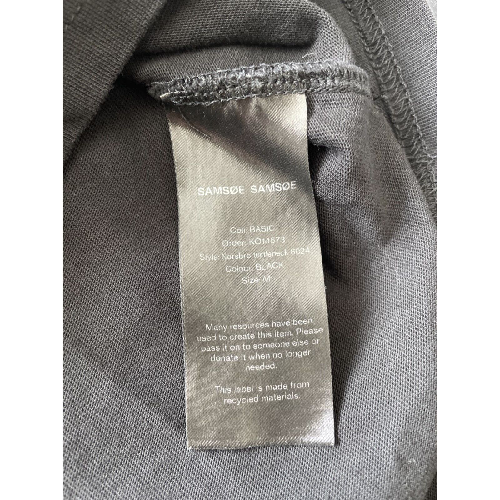 Logo 7 Samsoe Samsoe Norsbro Turtleneck Sweater Mens M Black Long Sleeve Logo Pullover Knit Wool? Cotton? (Note: Original specifies Cotton) Size US M / EU 48-50 / 2 - 5 Thumbnail
