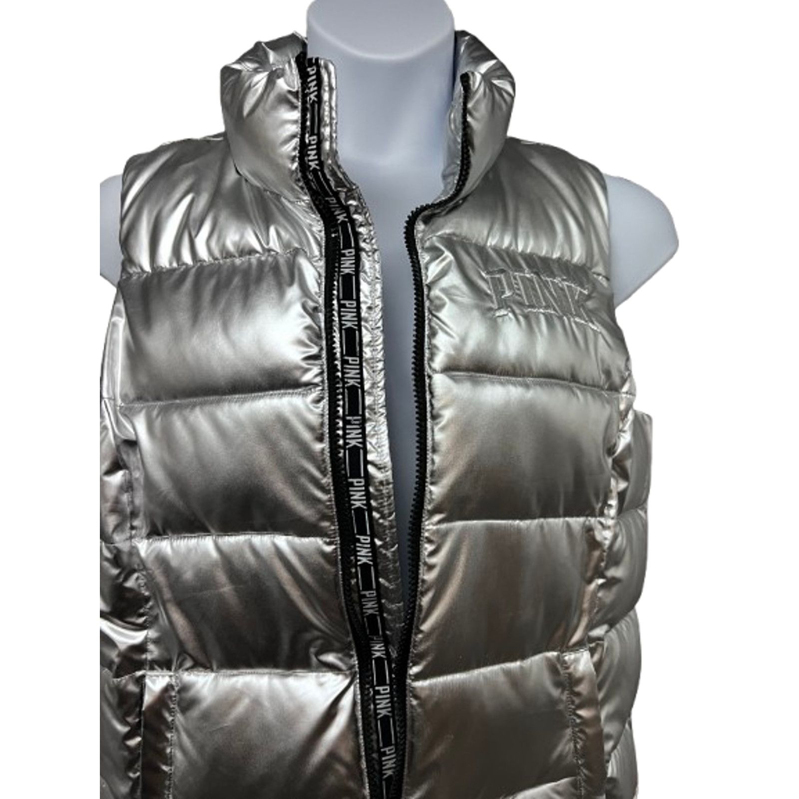 Victoria's Secret Victorias Secret Metallic Silver Zip Up Puffer Vest Jacket L Size L / US 10 / IT 46 - 5 Thumbnail
