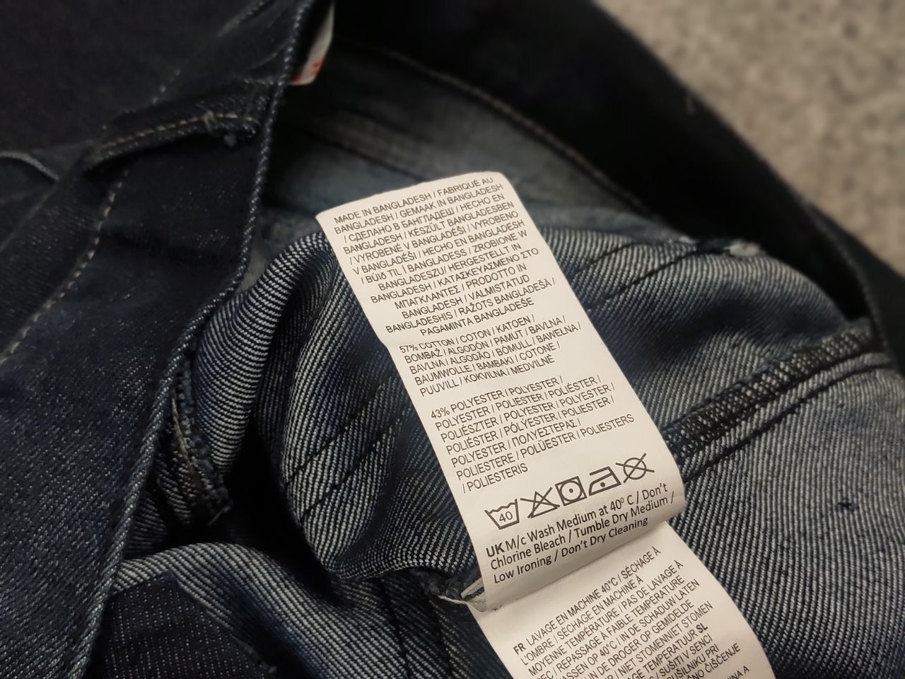 If Six Was Nine Vintage Airwalk skateboard Blue Faded Denim Jeans Y2K Style Size US 34 / EU 50 - 15 Thumbnail