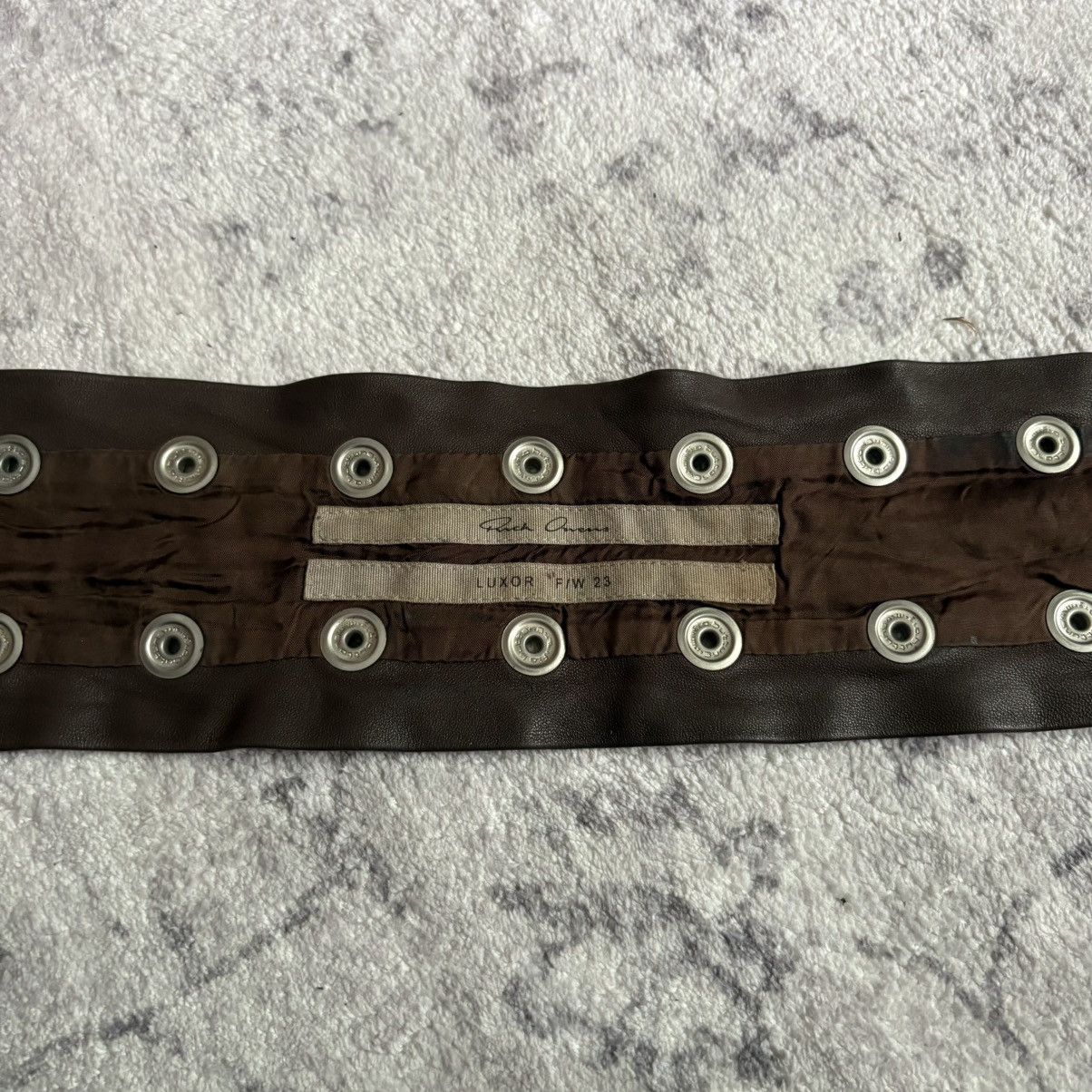 Rick Owens Rick Owens FW23 Luxor Leather Snap Choker Brown Size ONE SIZE - 2 Thumbnail