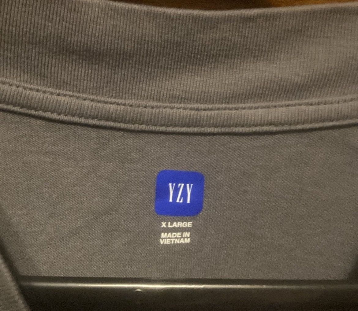 Gap × Yeezy Men’s Gray Long Sleeve Yeezy Gap Shirt Size US XL / EU 56 / 4 - 3 Thumbnail