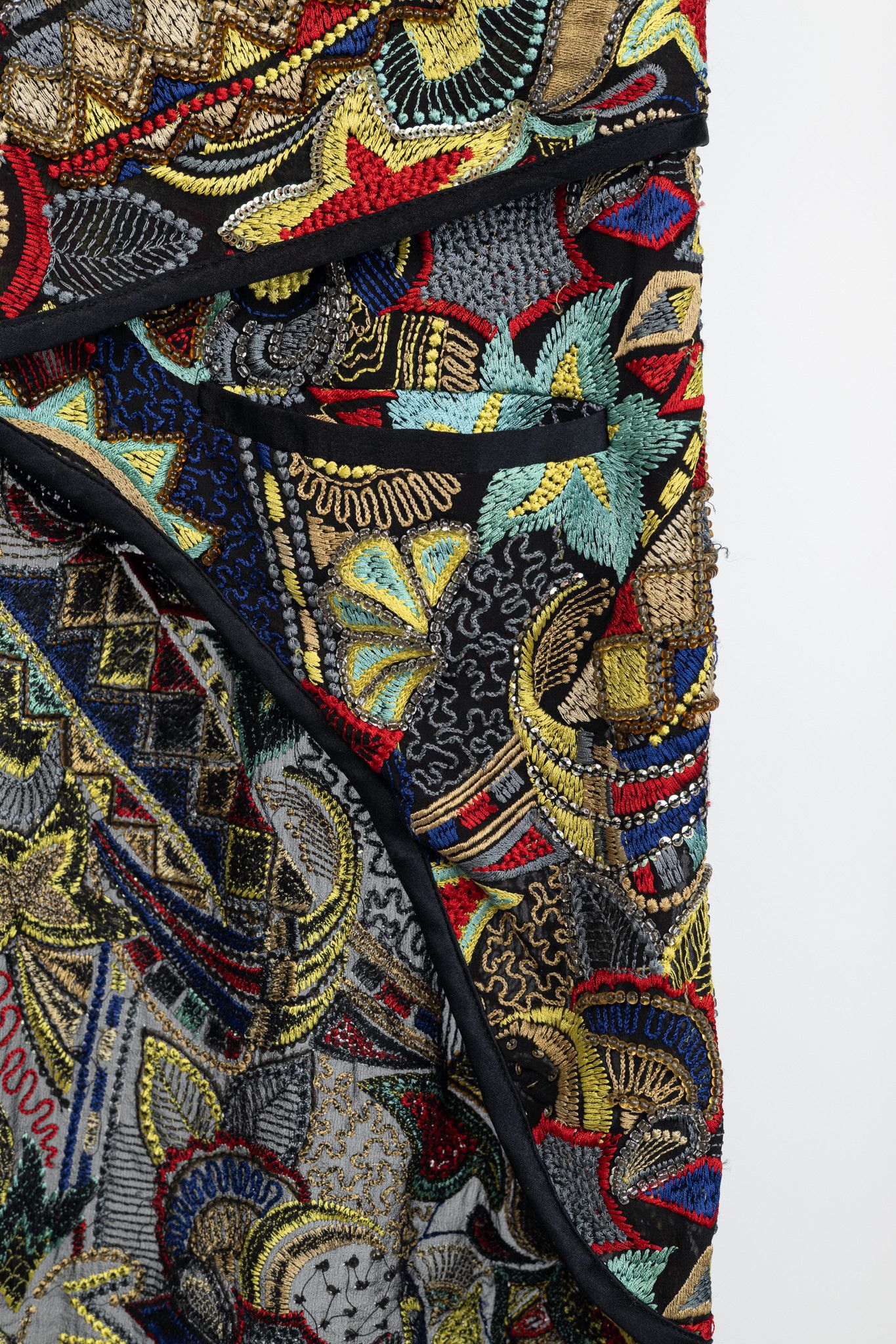Dries Van Noten Dries Van Noten SS/15 Runway Beaded Sleeveless Hi-Lo Top Size S / US 4 / IT 40 - 8 Thumbnail