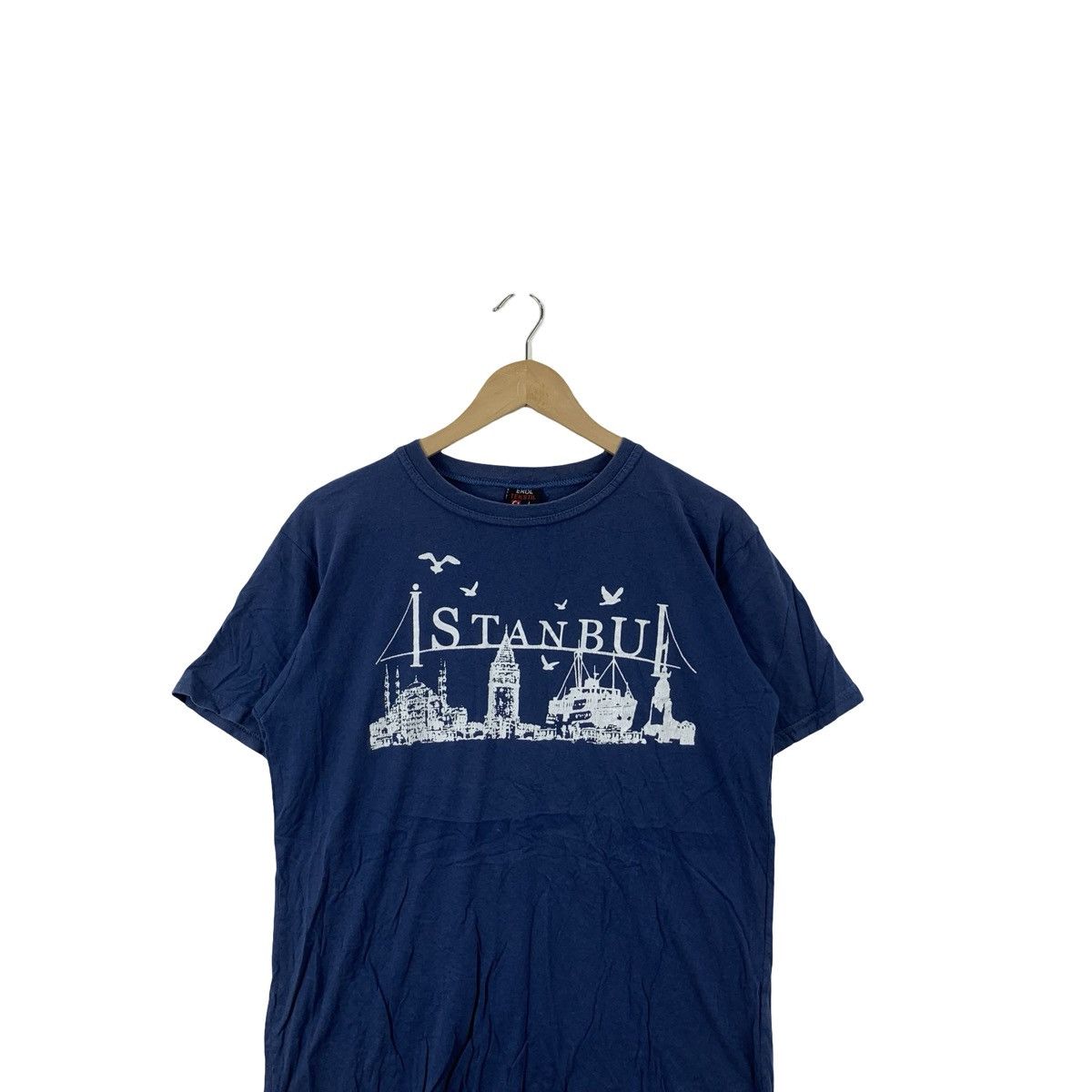 Vintage Vintage Style Istanbul Skyline Graphic T-Shirt Tourist Tee Size US L / EU 52-54 / 3 - 2 Thumbnail