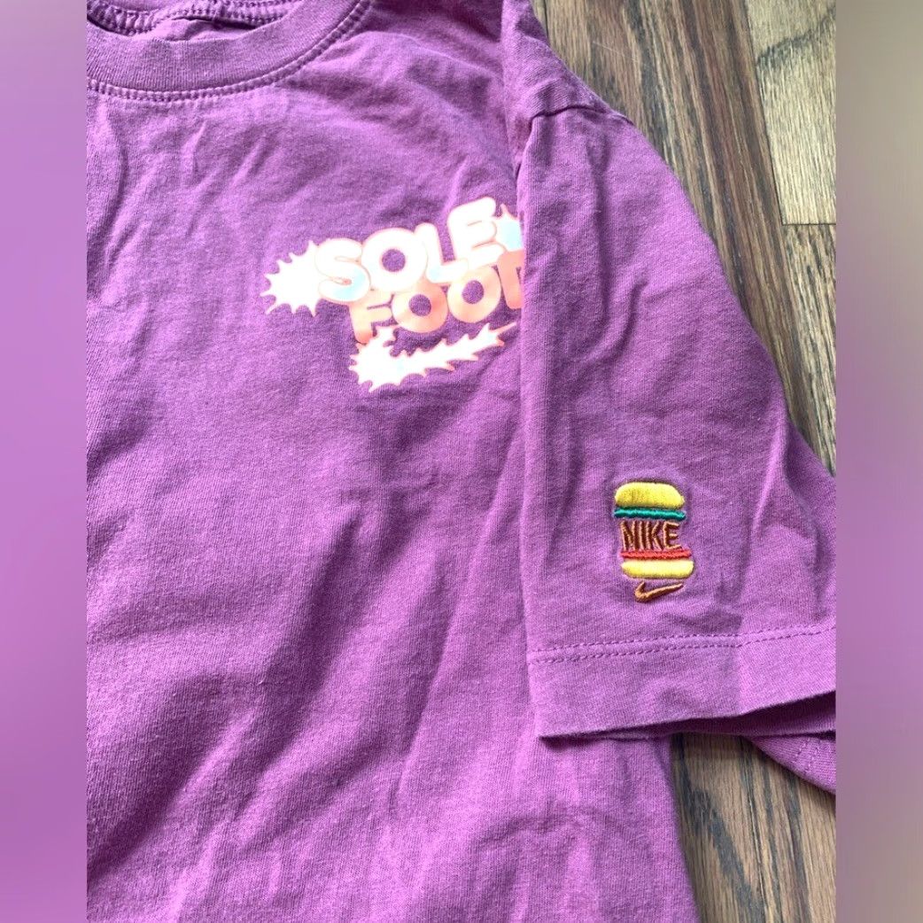 Nike Nike T-Shirt Women XS Purple Sole Food tee XS Regular Size XS / US 0-2 / IT 36-38 - 2 Thumbnail