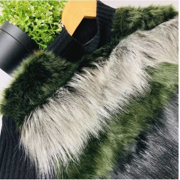 Clover Canyon Women's Color Block Knit Sweater Top Faux Fur
