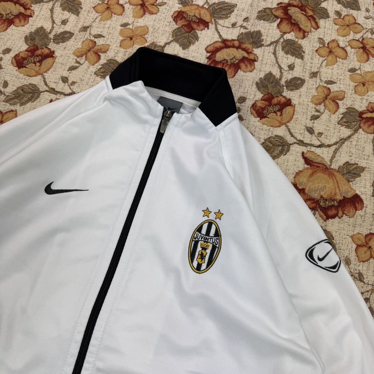 Nike × Vintage Nike Juventus Vintage Sweatshirt Jacket blokecore y2k RARE Size US S / EU 44-46 / 1 - 3 Thumbnail