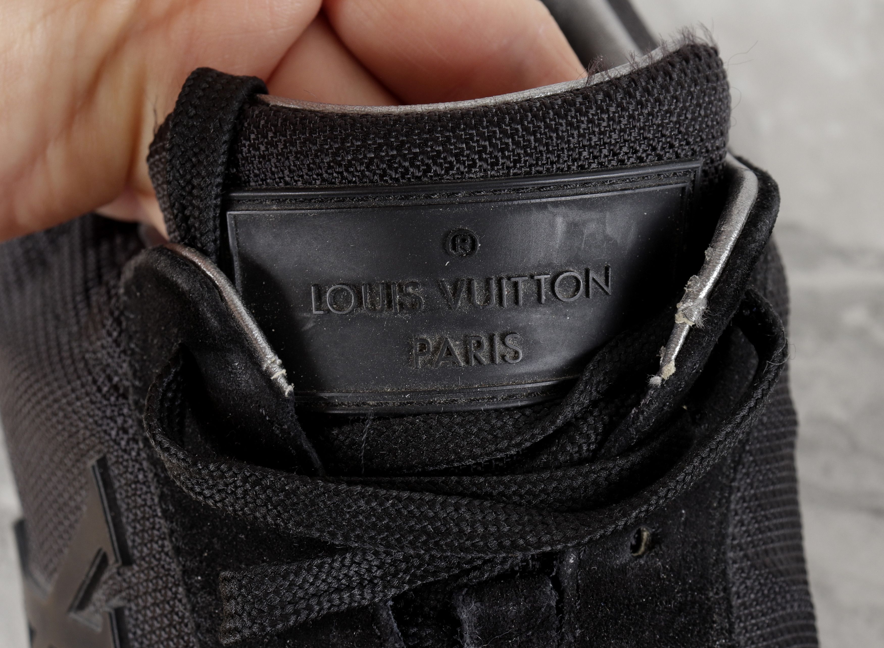 Louis Vuitton Louis Vuitton Black Canvas Suede Sneakers Size US 9.5 / EU 42-43 - 5 Thumbnail