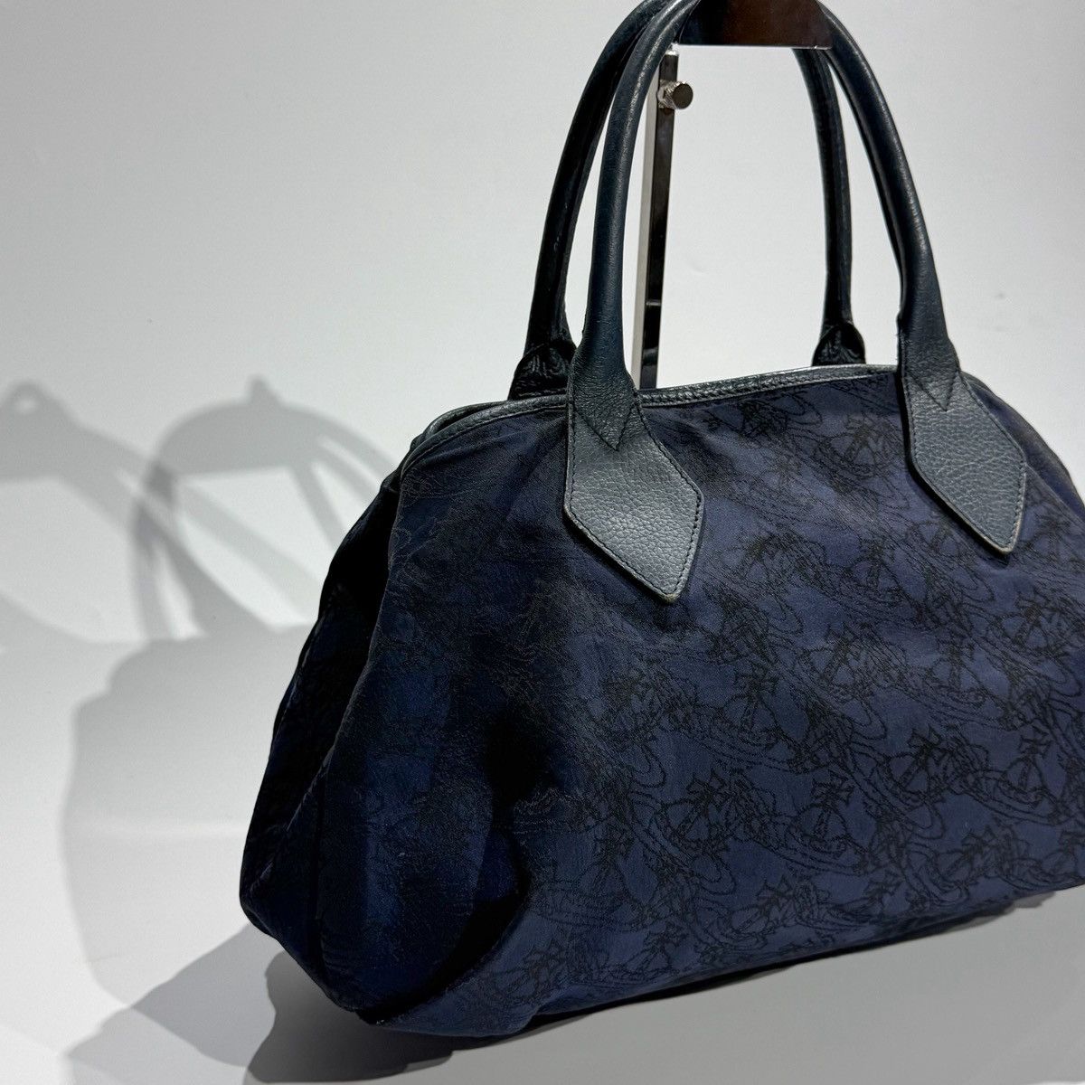 Vivienne Westwood Vivienne Westwood Orb Monogram Handbag Size ONE SIZE - 2 Thumbnail