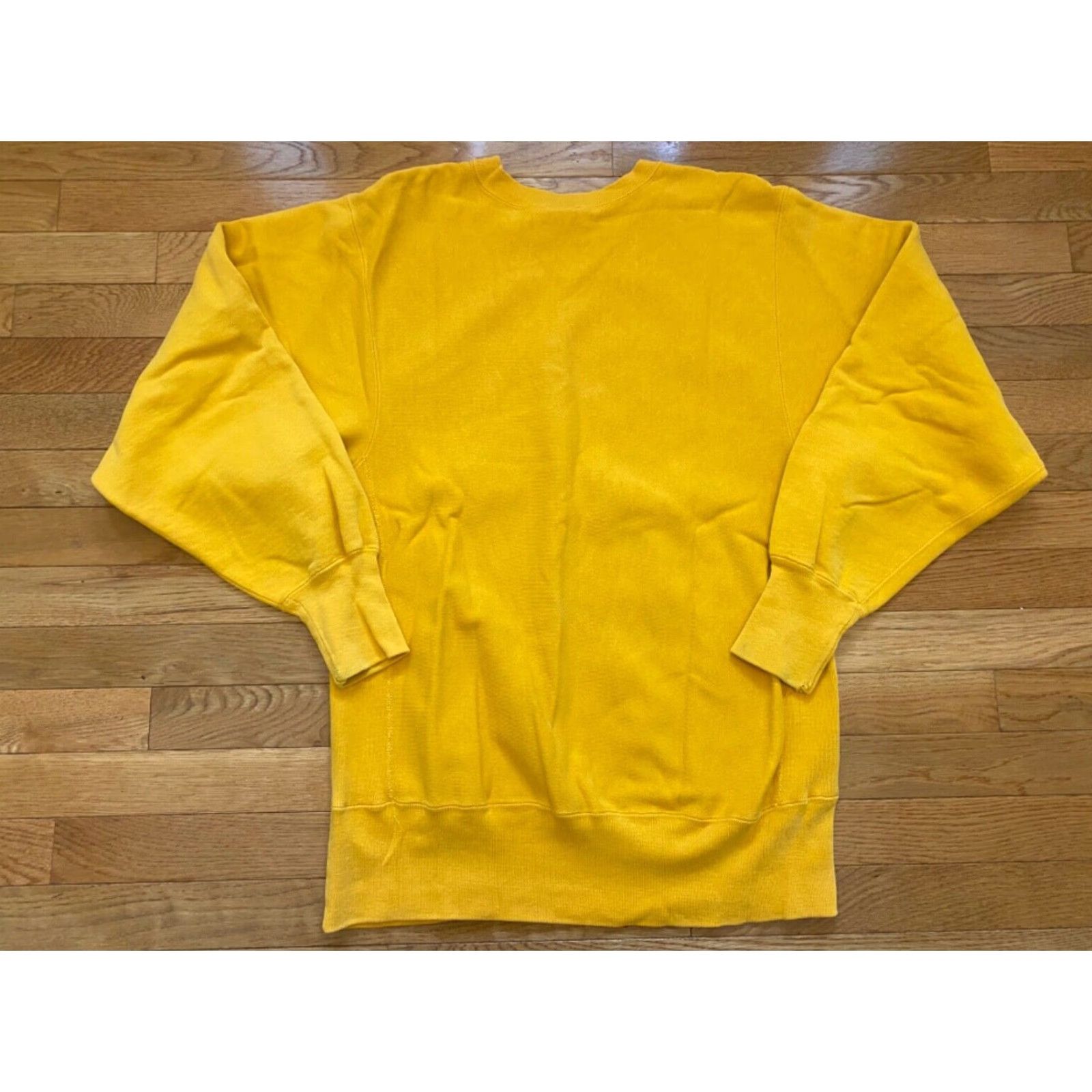 Champion VINTAGE Champion Sweatshirt Mens L Crewneck Yellow Size US L / EU 52-54 / 3 - 2 Thumbnail