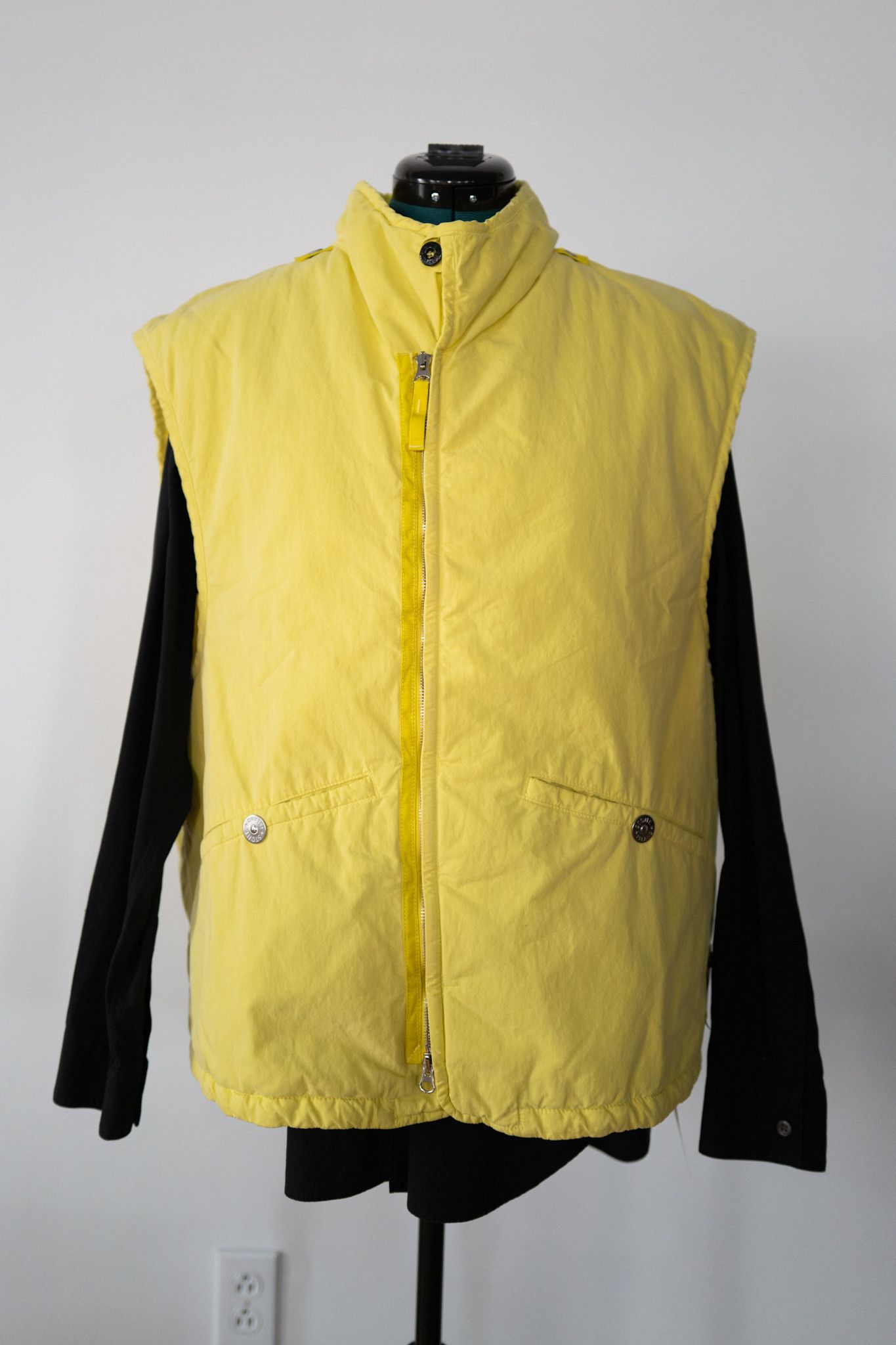 STONE ISLAND SHADOW PROJECT PUFFER VEST YELLOW SZ. L NWT