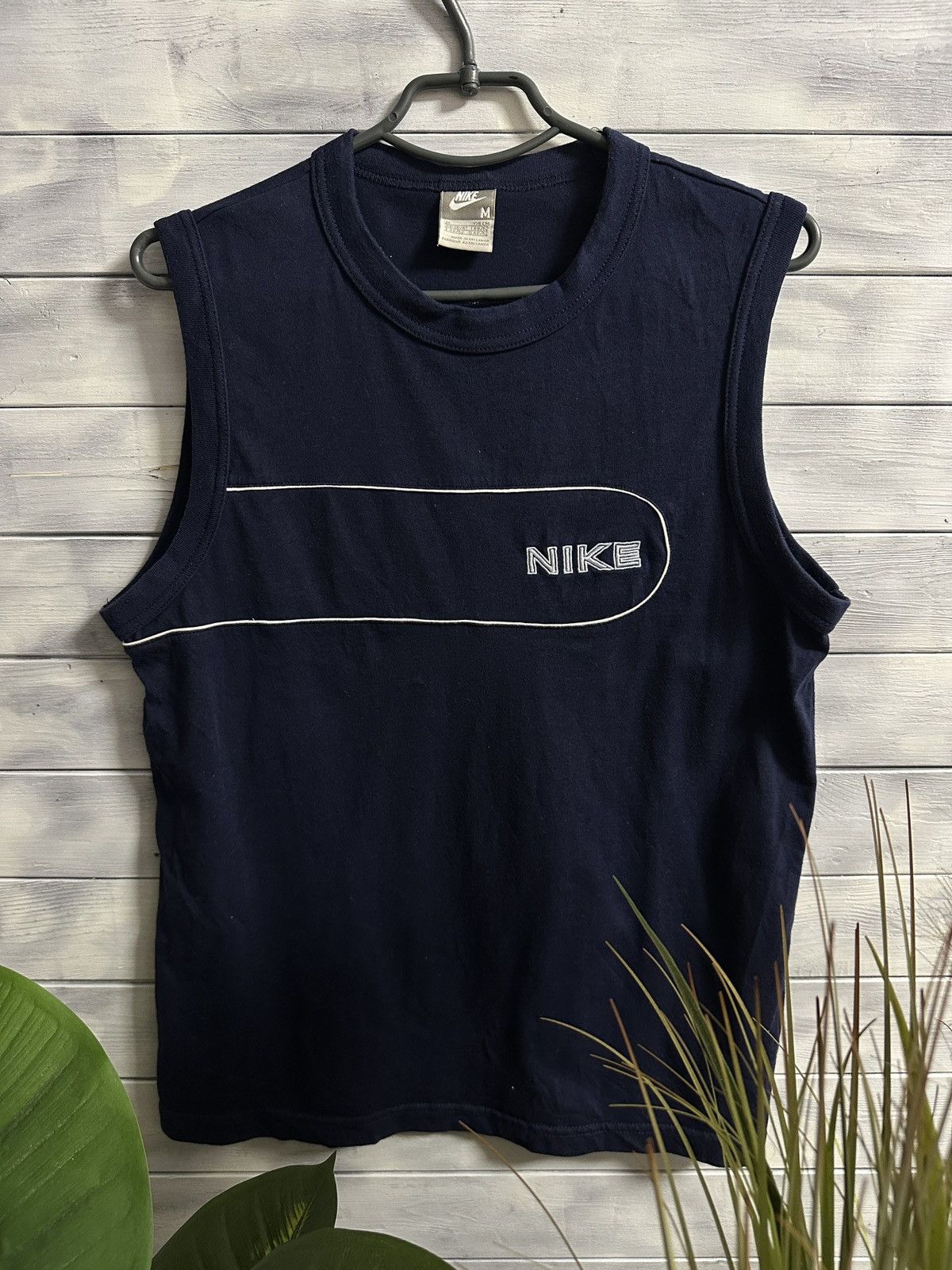 Nike Rare Vintage Tee Nike Size M Streatwear Y2K Size US M / EU 48-50 / 2 - 1 Thumbnail