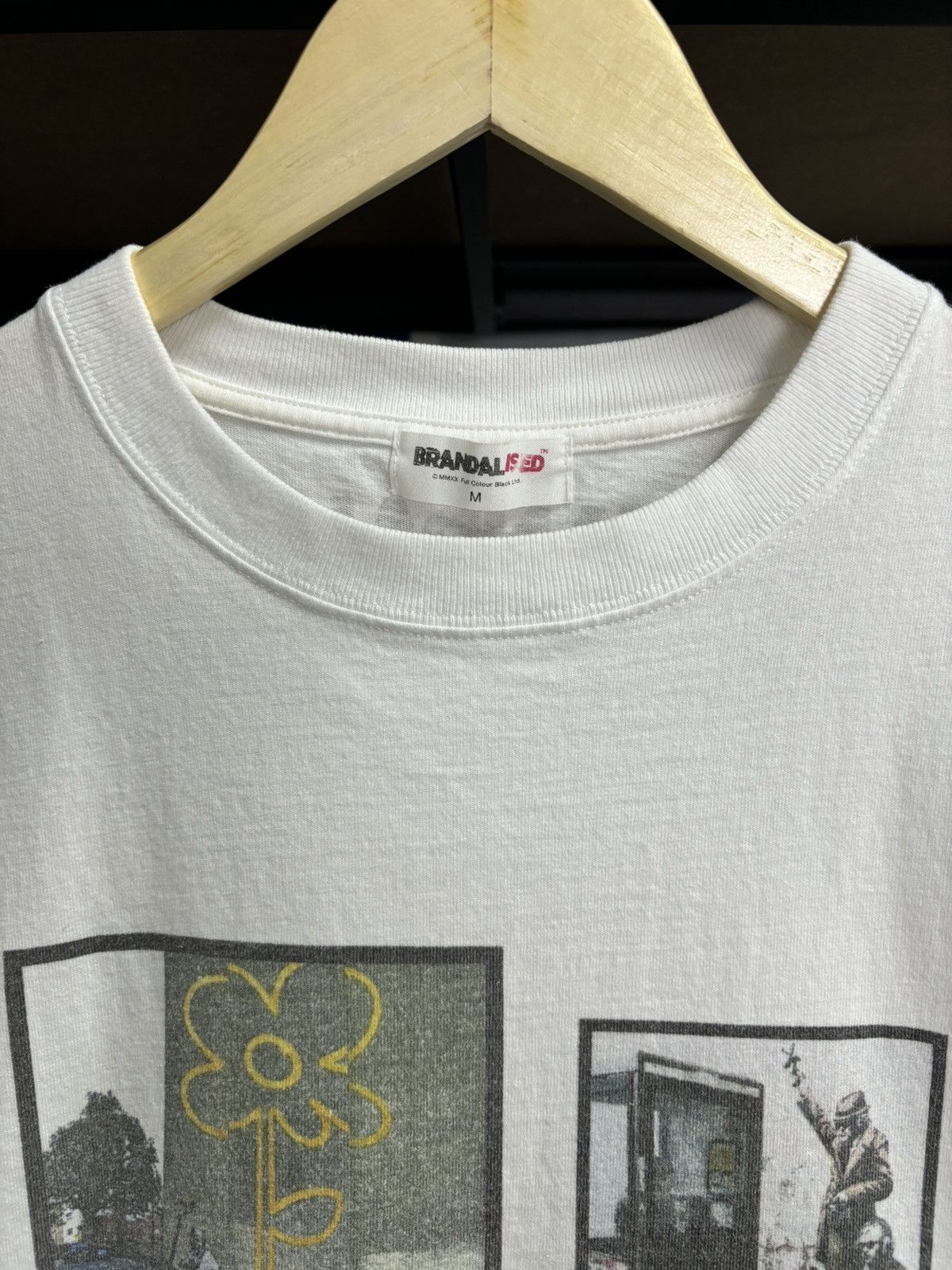 Vintage RARE! Vintage Art Banksy Vandal Or Prodigy Size US M / EU 48-50 / 2 - 7 Thumbnail