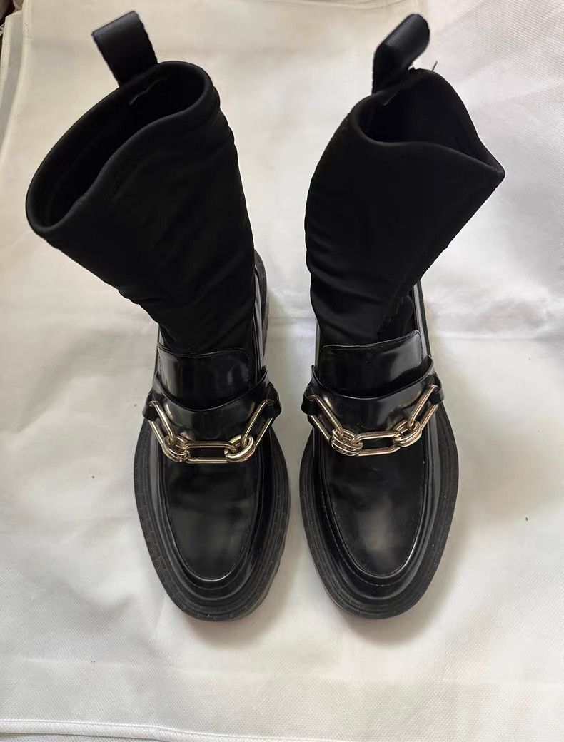 Zara Zara Ankle Boots / Sock Boots Q9 Size US 7 / IT 37 - 1 Thumbnail