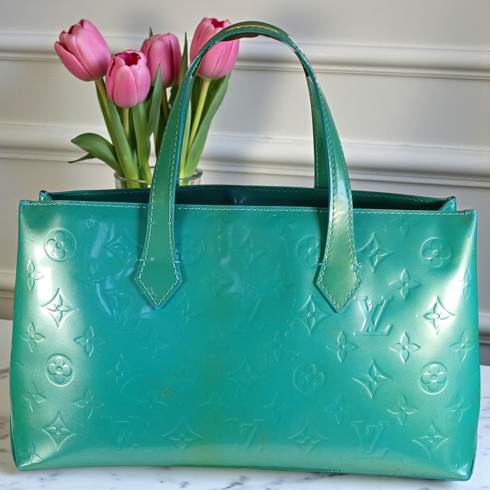 Louis Vuitton Louis Vuitton Monogram Vernis Wilshire PM Handbag Blue Lagon Size ONE SIZE - 3 Thumbnail