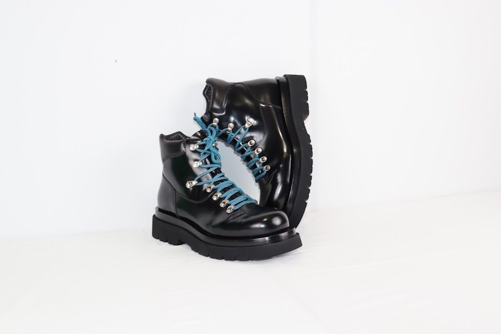 Bottega Veneta o1rshd1 Q:2 / Hiking Lug Gloss Vinyl Boots in Black Size US 9 / EU 42 - 11 Thumbnail