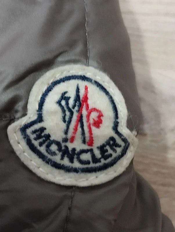 Moncler Moncler Buis Giubbotto Down jacket size 1 S Size S / US 4 / IT 40 - 13 Thumbnail