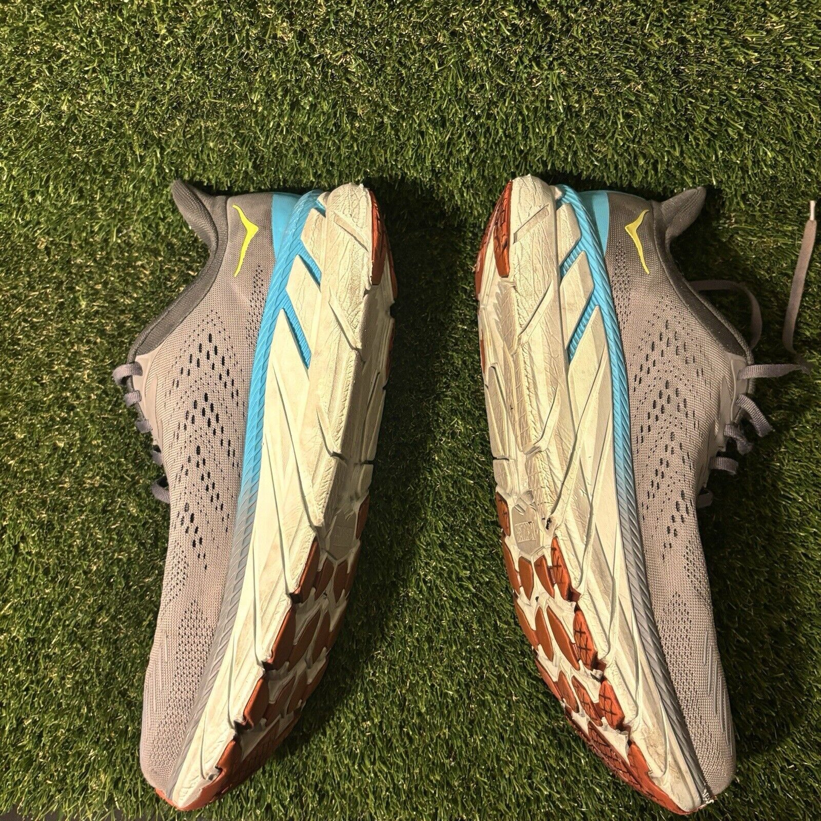 Hoka Size 12.5 - Hoka One One Clifton 7 Gray - 1110508-WDDS Size US 12.5 / EU 45-46 - 5 Thumbnail