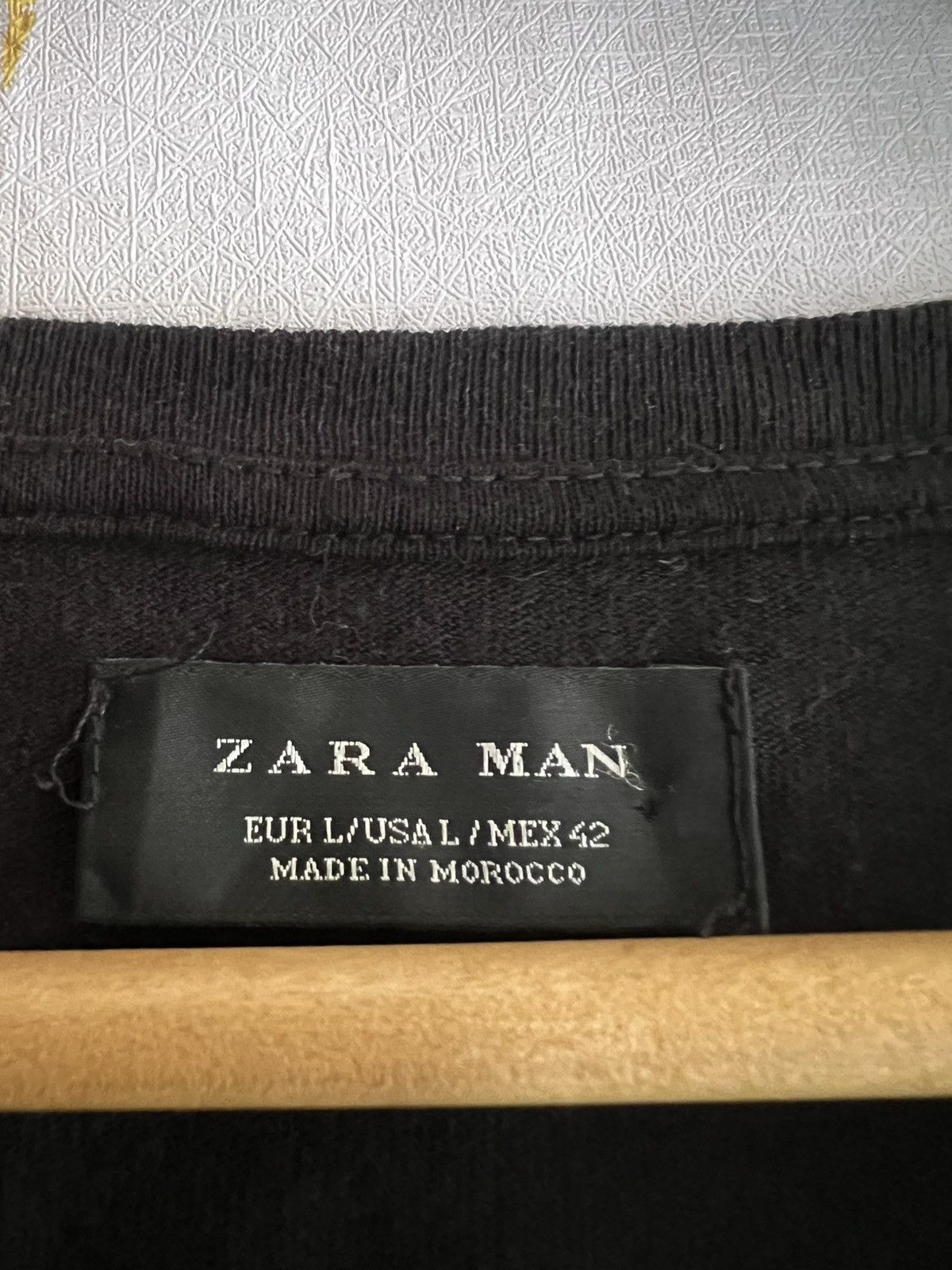 Zara GUN N ROSE LOGO 1998 TOUR TSHIRT Size US L / EU 52-54 / 3 - 8 Thumbnail