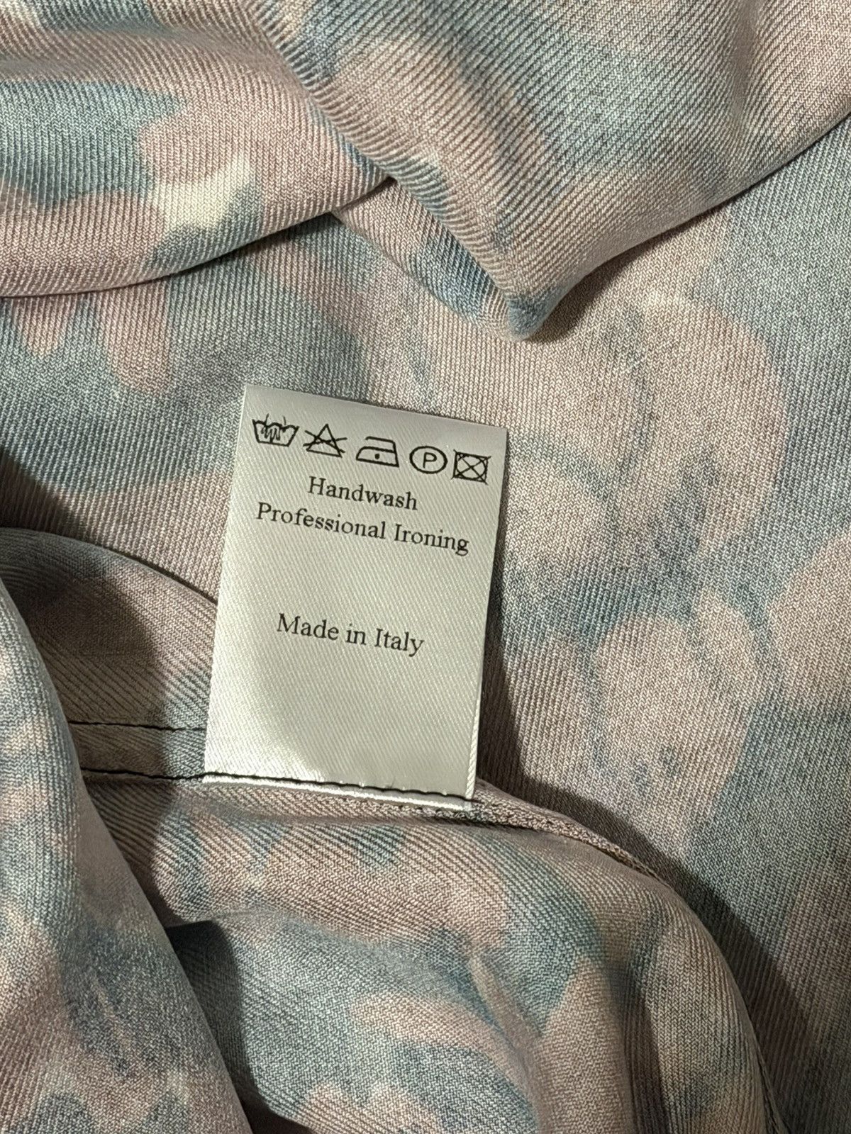 SSENSE Davi Paris Red Floral Button-Up NWT Size US M / EU 48-50 / 2 - 5 Thumbnail