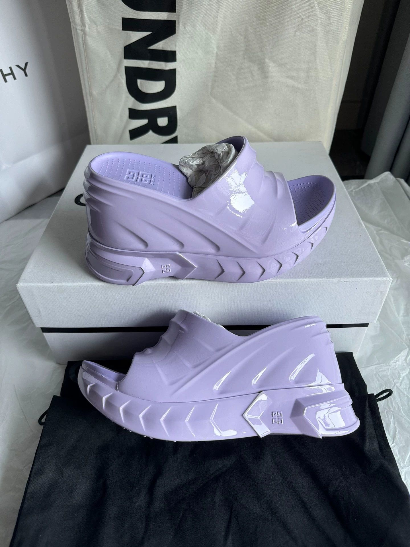 Givenchy Givenchy Marshmallow Wedge Slippers Lavender 35/36/38/39/40 Size US 4.5 / IT 34.5 - 6 Thumbnail