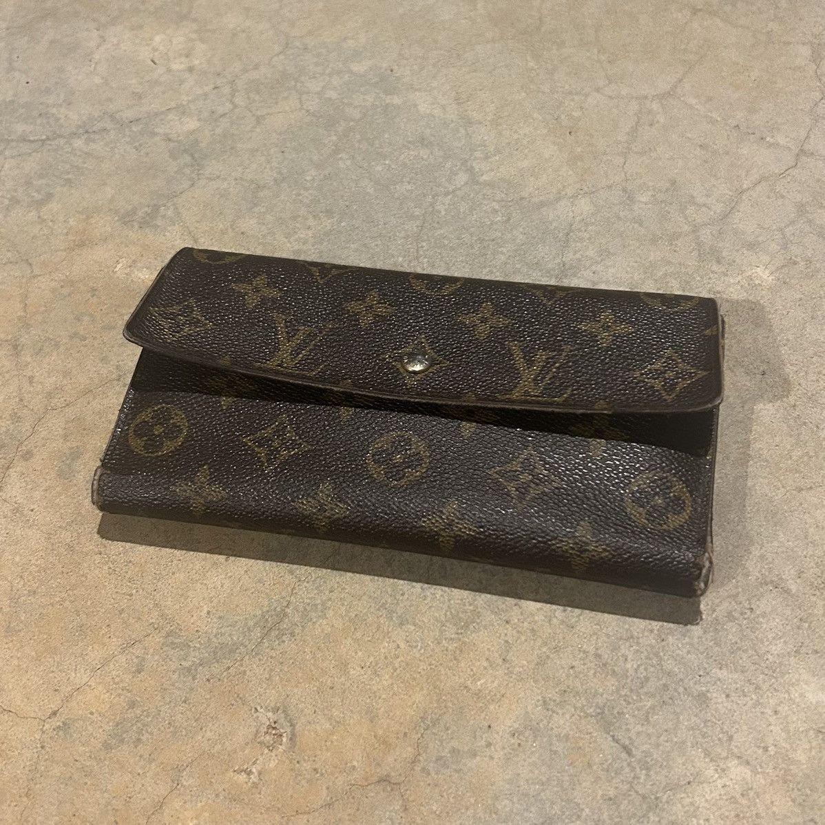 Designer × Louis Vuitton × Vintage Vintage Louis Vuitton LV Monogram Sarah Trifold Long Wallet Size ONE SIZE - 2 Thumbnail