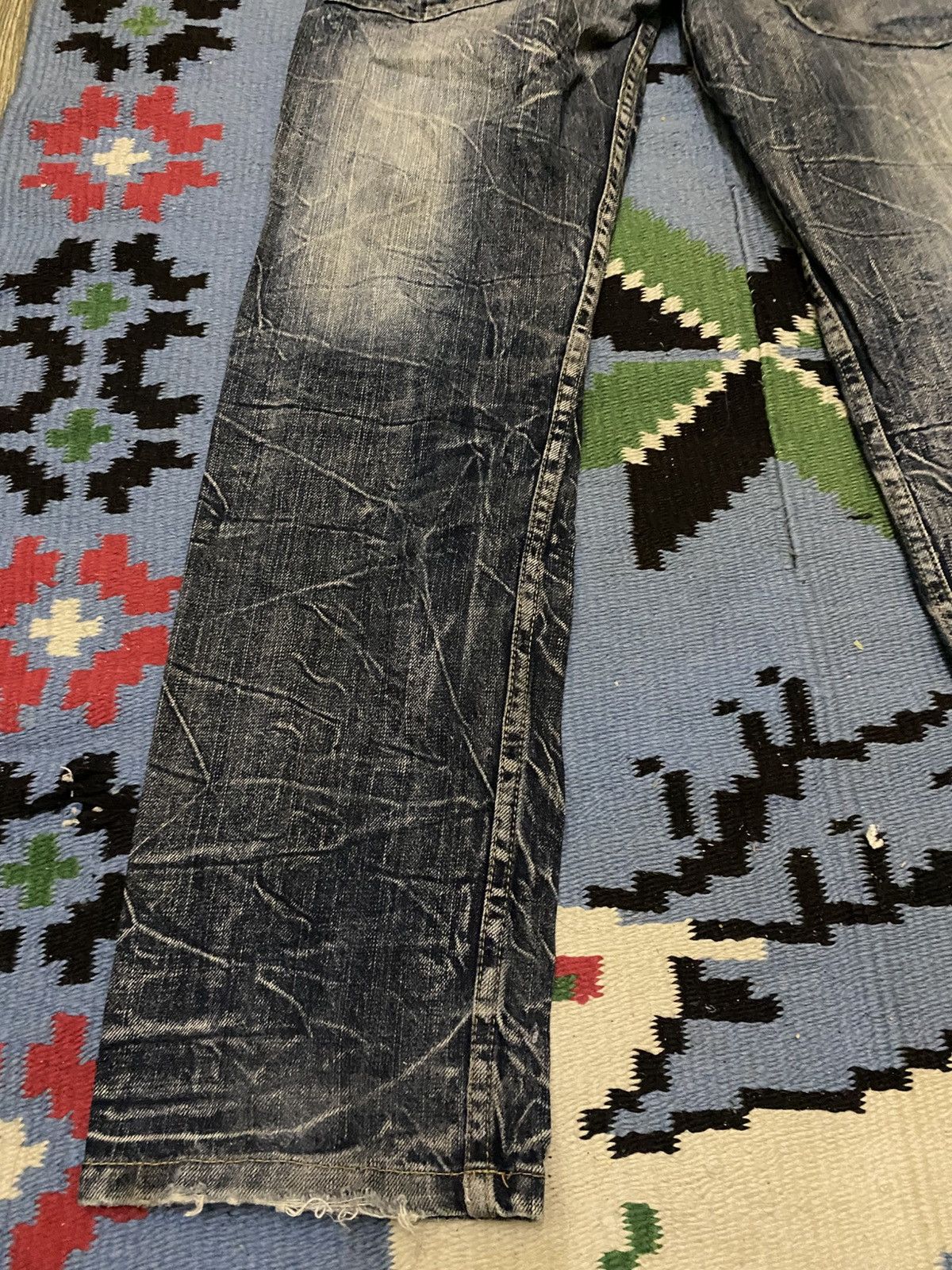 Japanese Brand DISTRESSED DENIM PATINA DOUBLE WAIST LIGHTNING SPARK JEAN Size US 30 / EU 46 - 11 Thumbnail