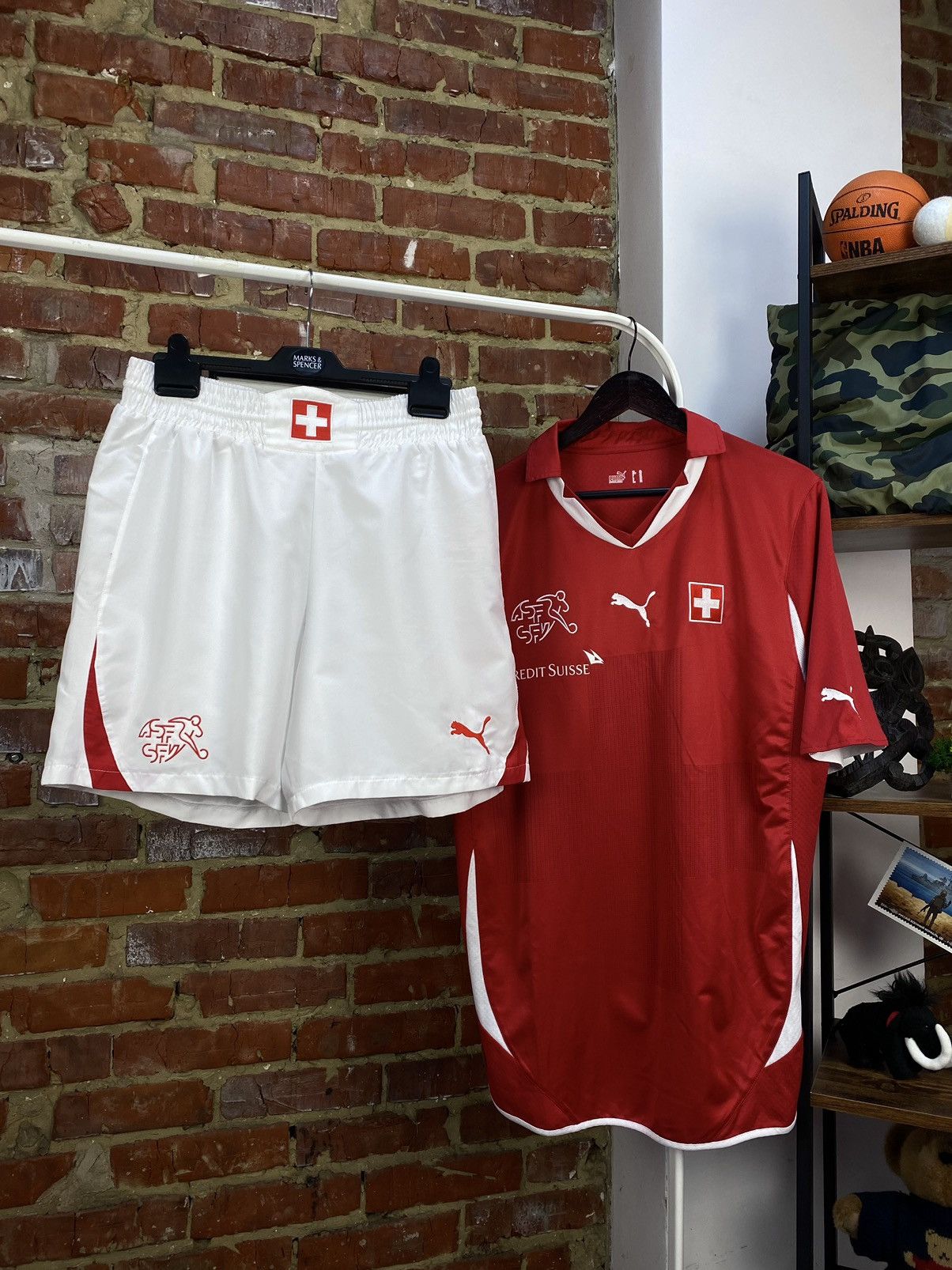 Puma Puma Switzerland Swiss 2010-2011 Home Jersey Shorts Suit Set Size US XL / EU 56 / 4 - 1 Thumbnail