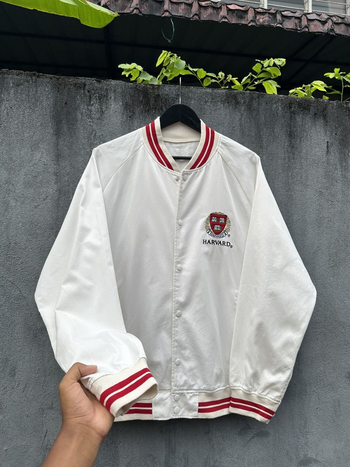 Japanese Brand 👹GU X Harvard University Bomber Jacket Size US XL / EU 56 / 4 - 6 Thumbnail