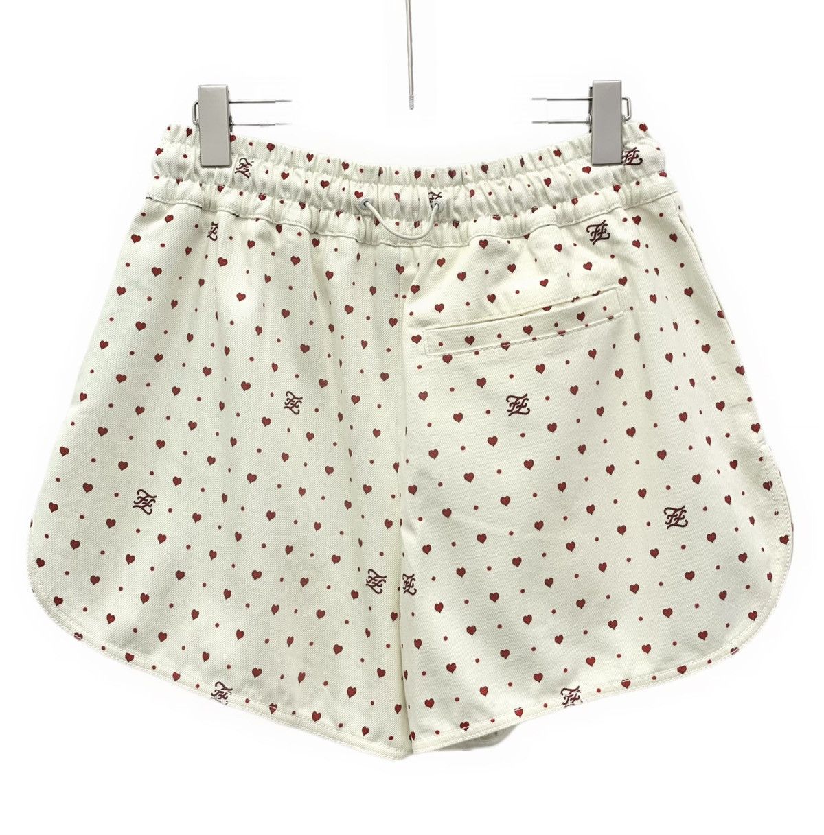 Fendi Fendi Beige All-over Heart Print Cotton Casual Shorts K26WX Size 26" / US 2 / IT 38 - 2 Thumbnail