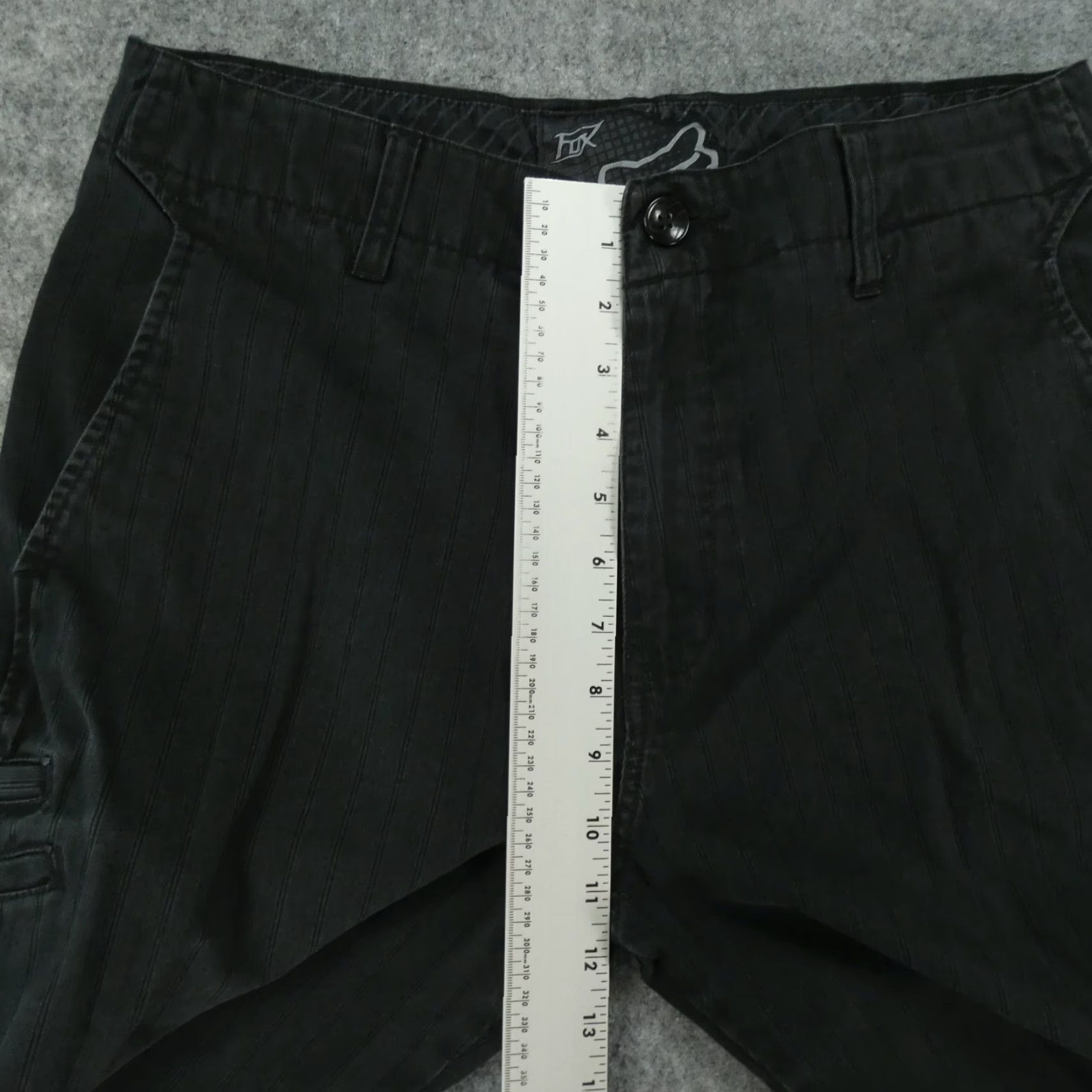 Vintage Fox Shorts Mens 31 Chino Flat Front Black Striped Embroidered Fox Head Size US 31 - 7 Thumbnail