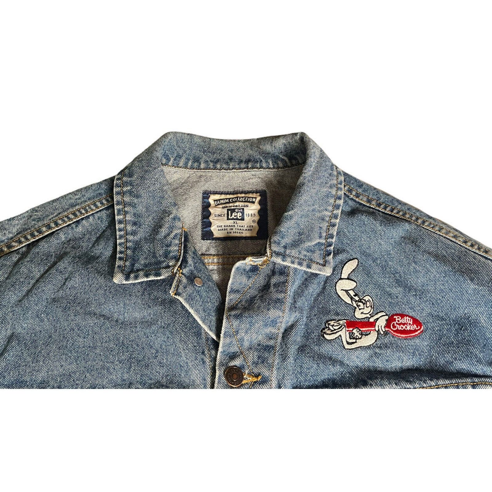 Lee Vtg Lee Trucker Jean Jacket Betty Crocker Trix Bunny XL Size US XL / EU 56 / 4 - 6 Thumbnail