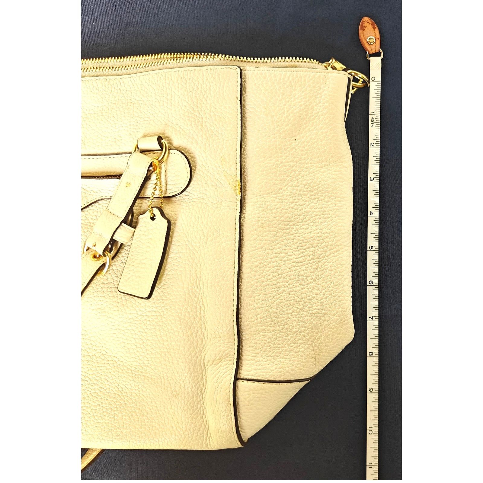 Coach Coach Pebbled Leather Zip-Top Tote –Off-White, Gold Hardware Size ONE SIZE - 9 Thumbnail