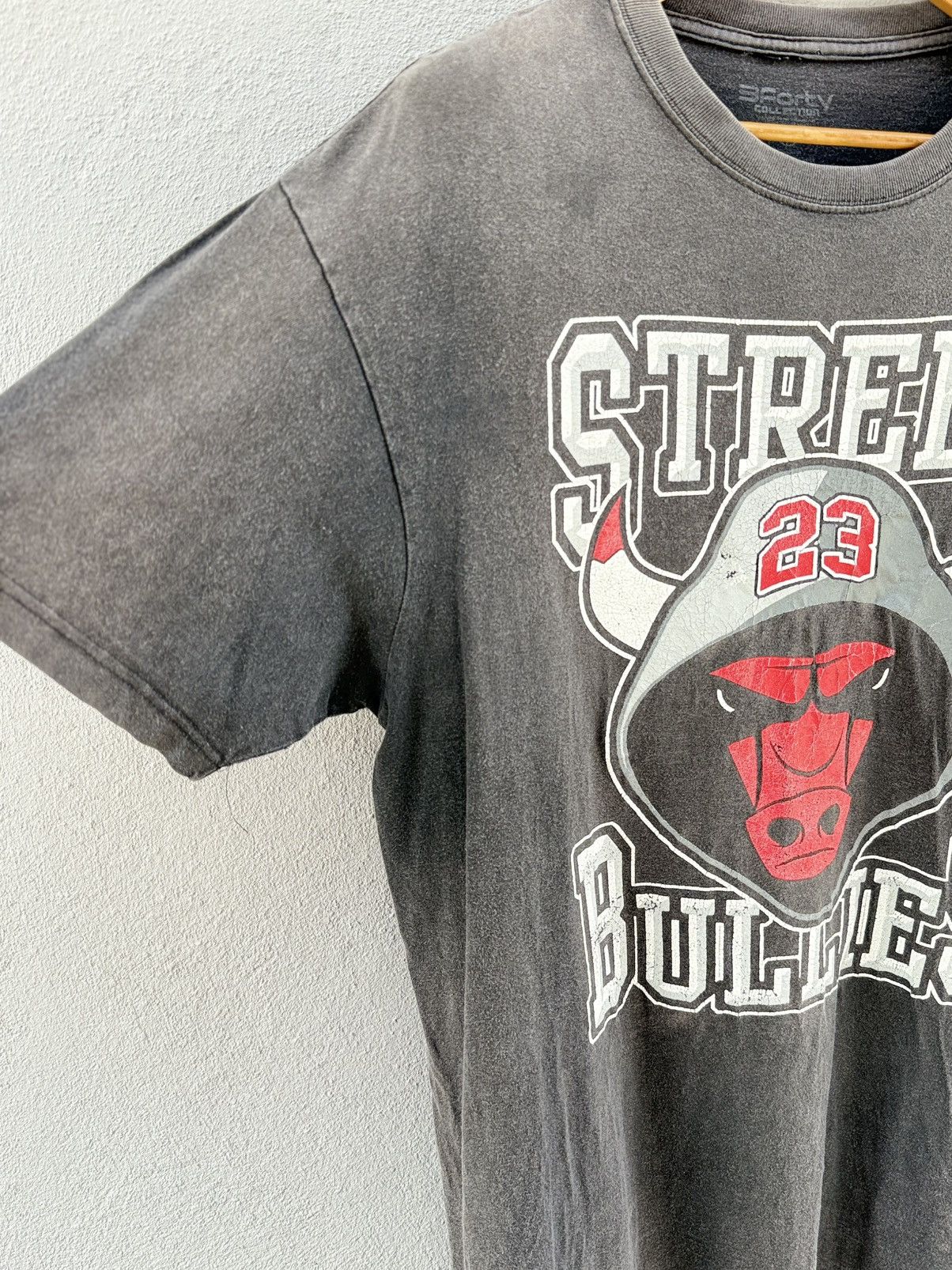 Rap Tees Thrashed Vintage Street Bullies 23 Distressed Sun Faded Tee Size US XL / EU 56 / 4 - 7 Thumbnail