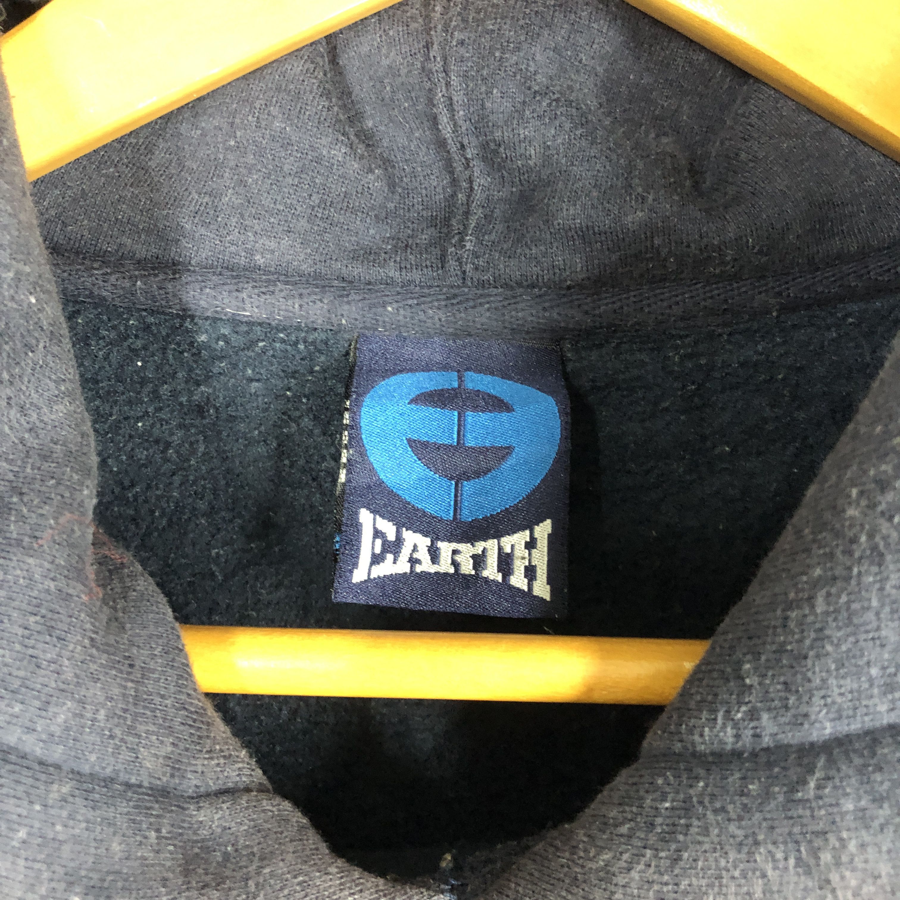 Other 90s Vintage PLANET EARTH Hoodie Pullover #1592/01 Size US M / EU 48-50 / 2 - 4 Thumbnail