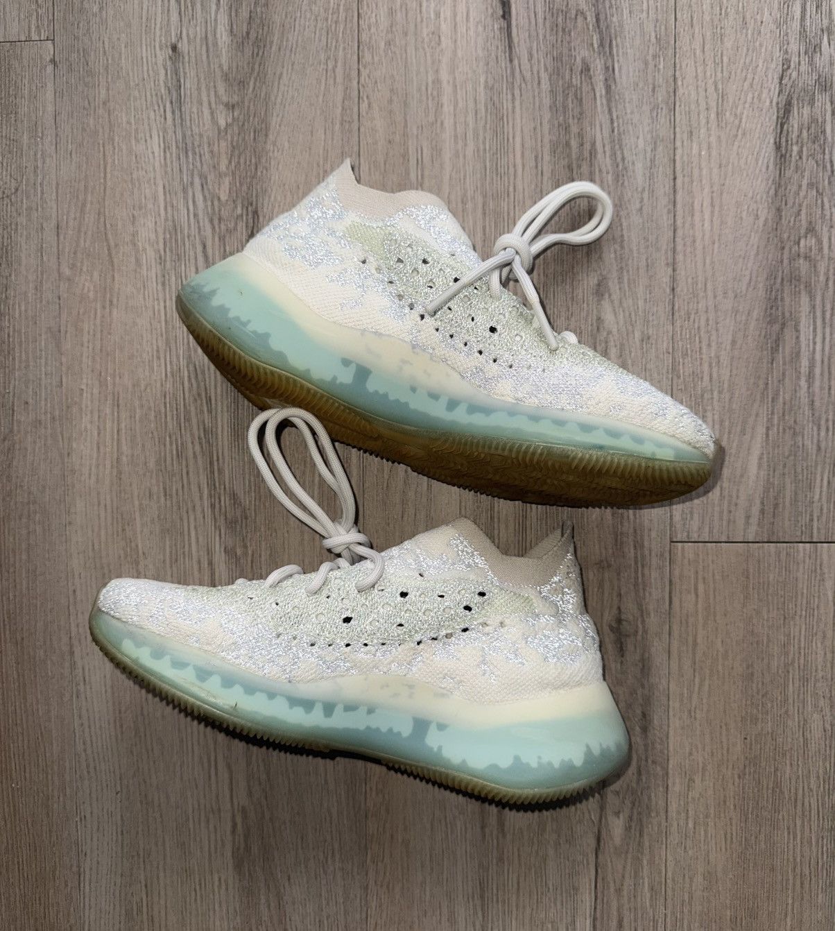 Yeezy Yeezy 380 Alien Blue Size US 8 / EU 41 - 3 Thumbnail
