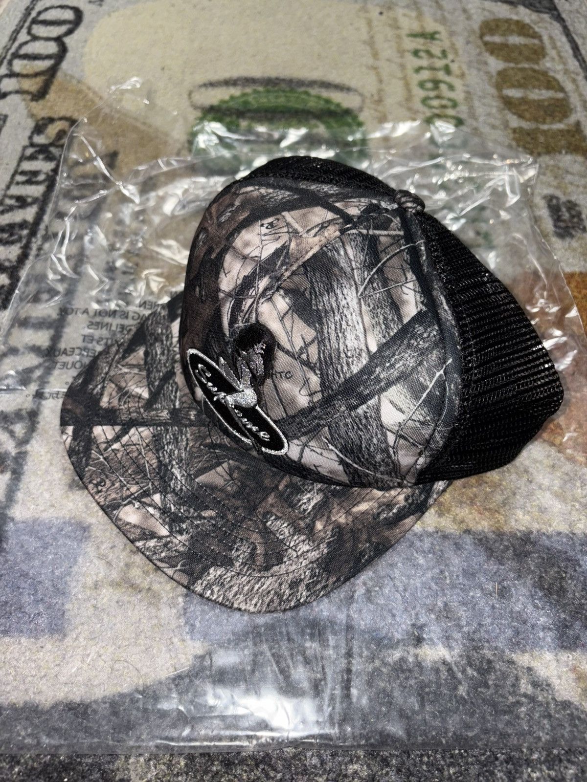 Supreme Pinup Mesh Back 5-Panel Camo Supreme Pinup Mesh Back 5