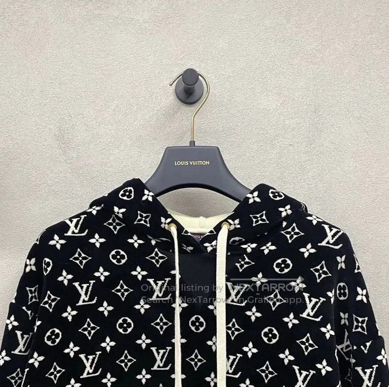 Louis Vuitton Louis Vuitton Logo Black Hoodie. Size US M / EU 48-50 / 2 - 5 Thumbnail