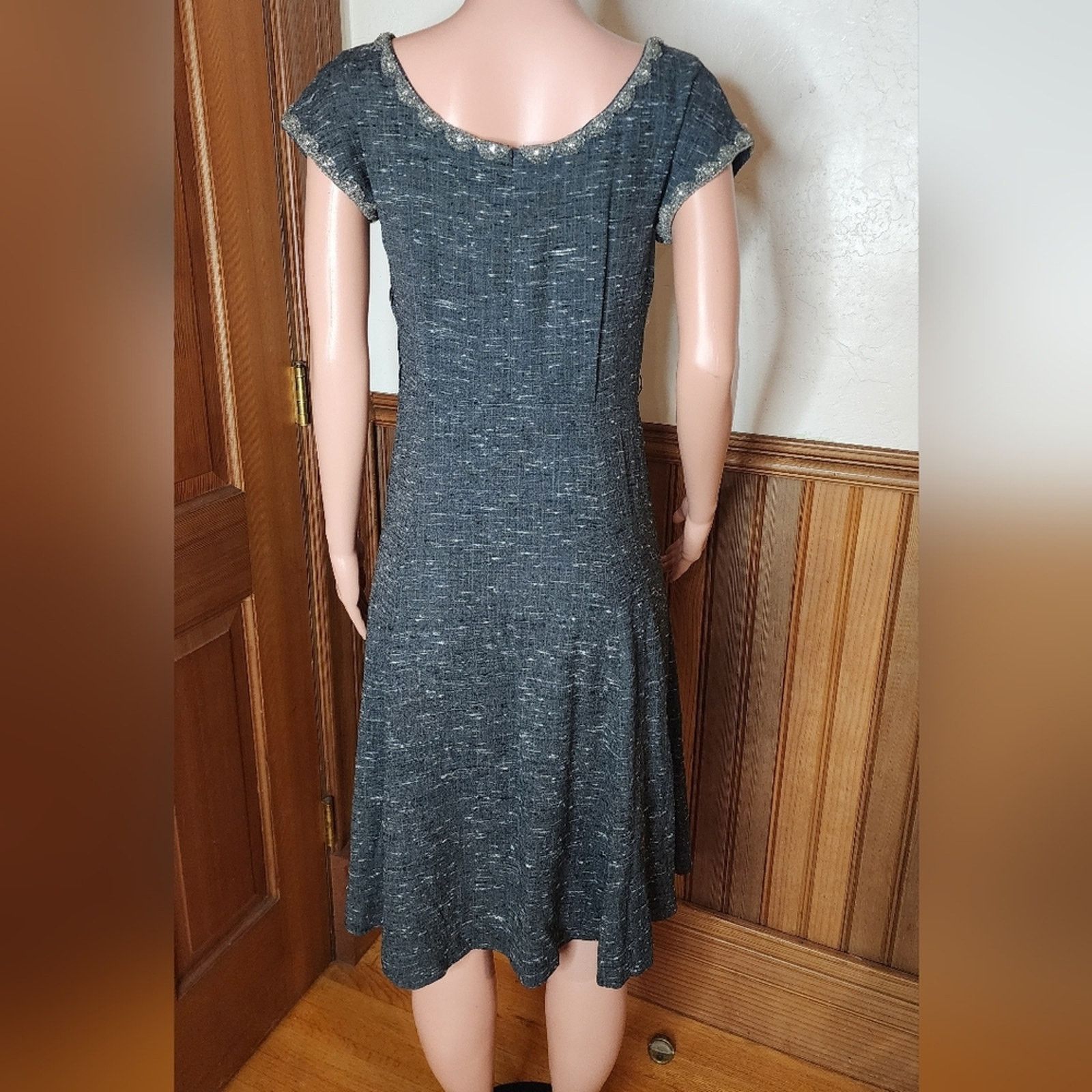 Vintage 1950s Grey Silk Tweed Rhinestone Beaded Embellished Dress L Size L / US 10 / IT 46 - 7 Thumbnail
