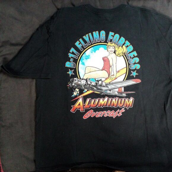 Vintage Vintage B-17 Flying Fortress Aluminum Overcast T-Shirt Size US XXL / EU 58 / 5 - 5 Thumbnail