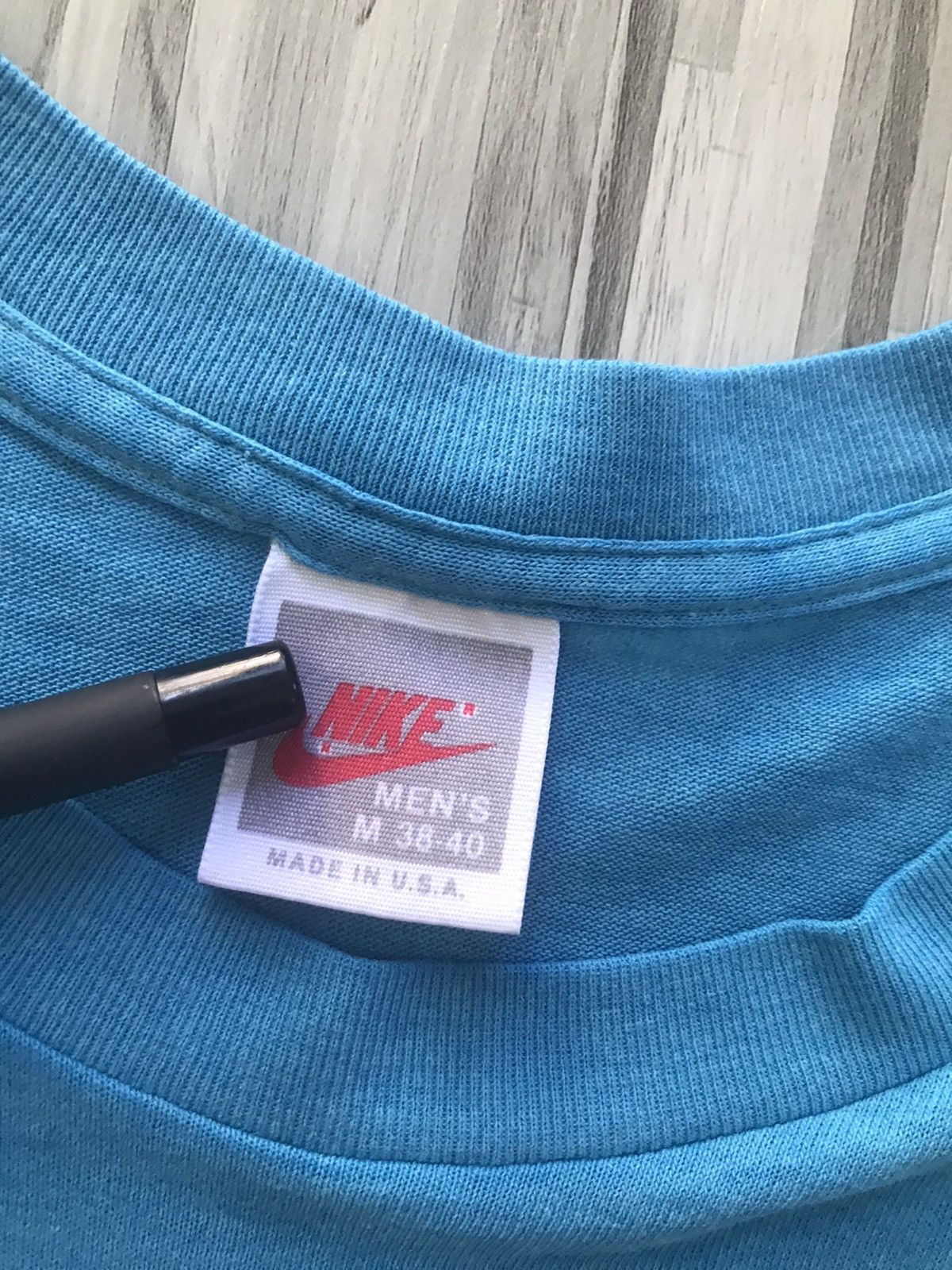 Nike × Vintage 90s Vintage Nike Tshirt Size US S / EU 44-46 / 1 - 5 Thumbnail