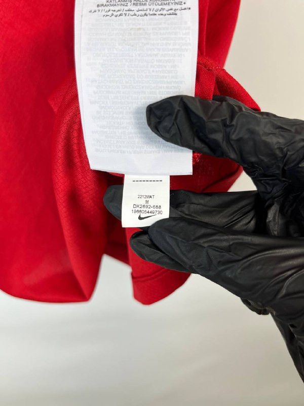 Nike LIVERPOOL 2023 2024 HOME SHIRT M.SALAH #11 JERSEY NIKE Sz M Size US M / EU 48-50 / 2 - 4 Thumbnail