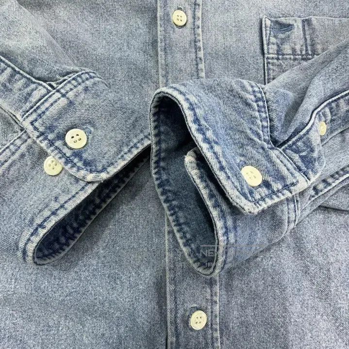 Balenciaga Balenciaga Denim Long Sleeve Button. Size US M / EU 48-50 / 2 - 7 Thumbnail