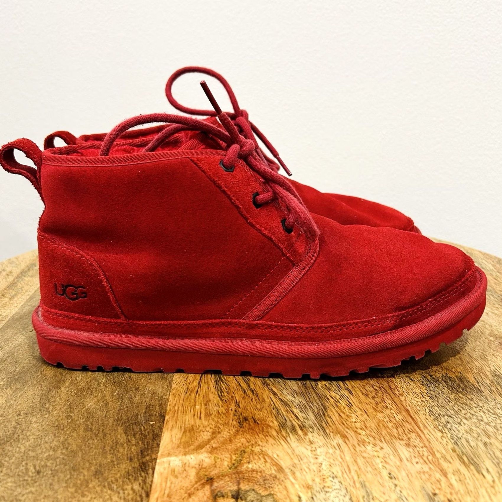 Ugg VINTAGE? No. Size US 9 / EU 42 - 2 Thumbnail